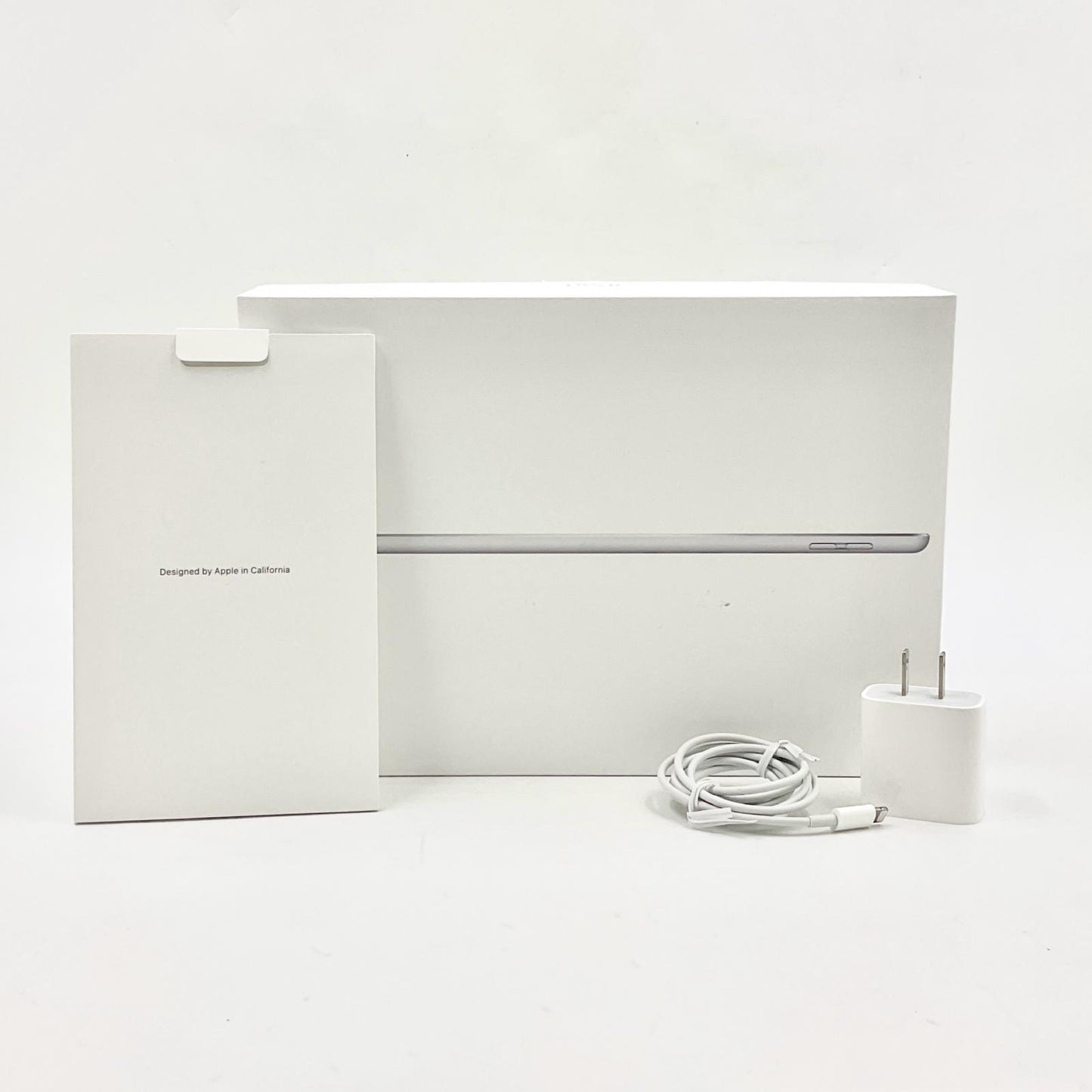 【全額返金保証】【最速発送】Apple iPad iPad 10.2インチ 第8世代 32GB シルバー Wi-Fi 美品 動作確認済