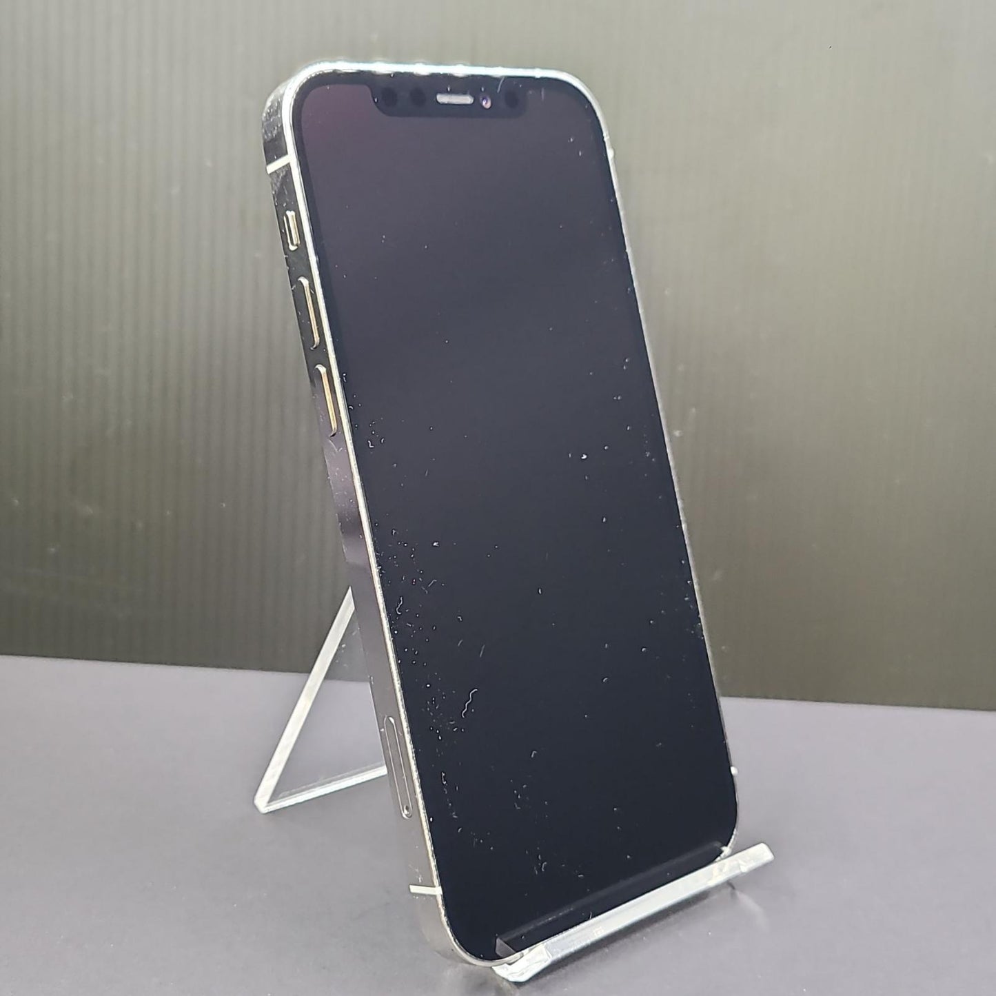 【全額返金保証】【最速発送】Apple iPhone iPhone 12 Pro 128GB シルバー au SIMフリー 白ロム 動作確認済 77%