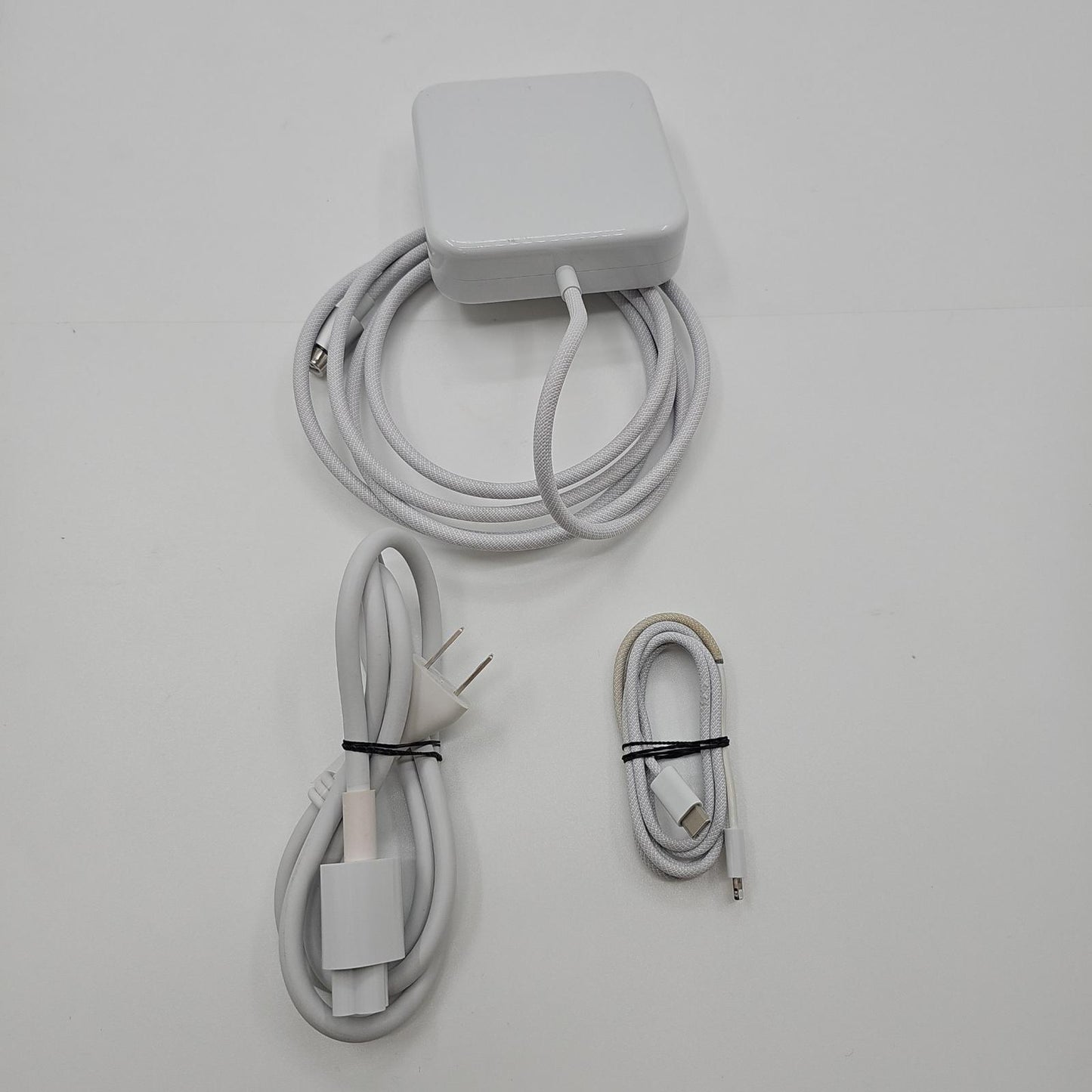 【全額返金保証】【最速発送】Apple iMac 24インチ Apple M1 8GB SSD 512GB シルバー 美品 動作確認済