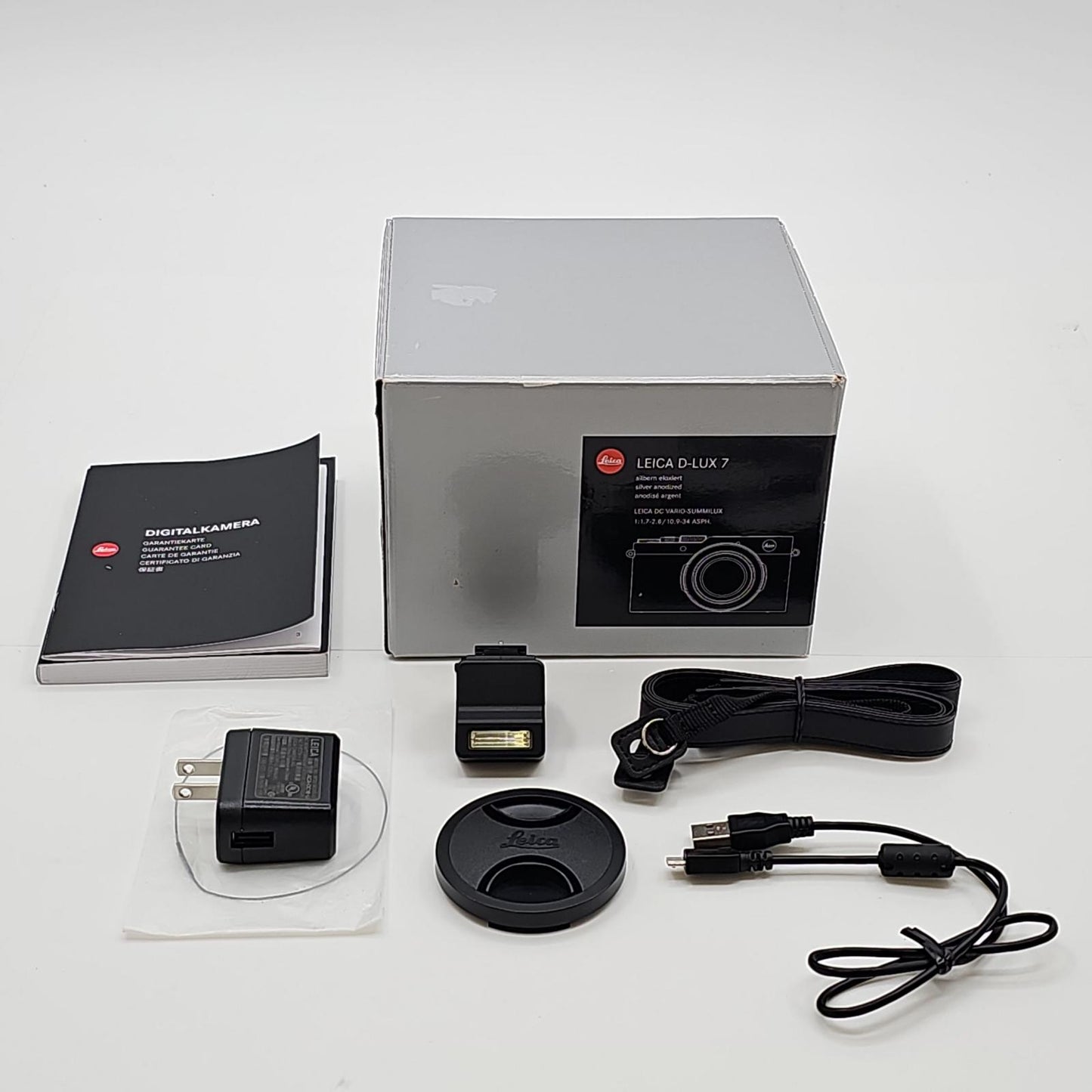 【全額返金保証】【最速発送】Leica コンパクトデジタルカメラ D-LUX7 シルバー 動作確認済