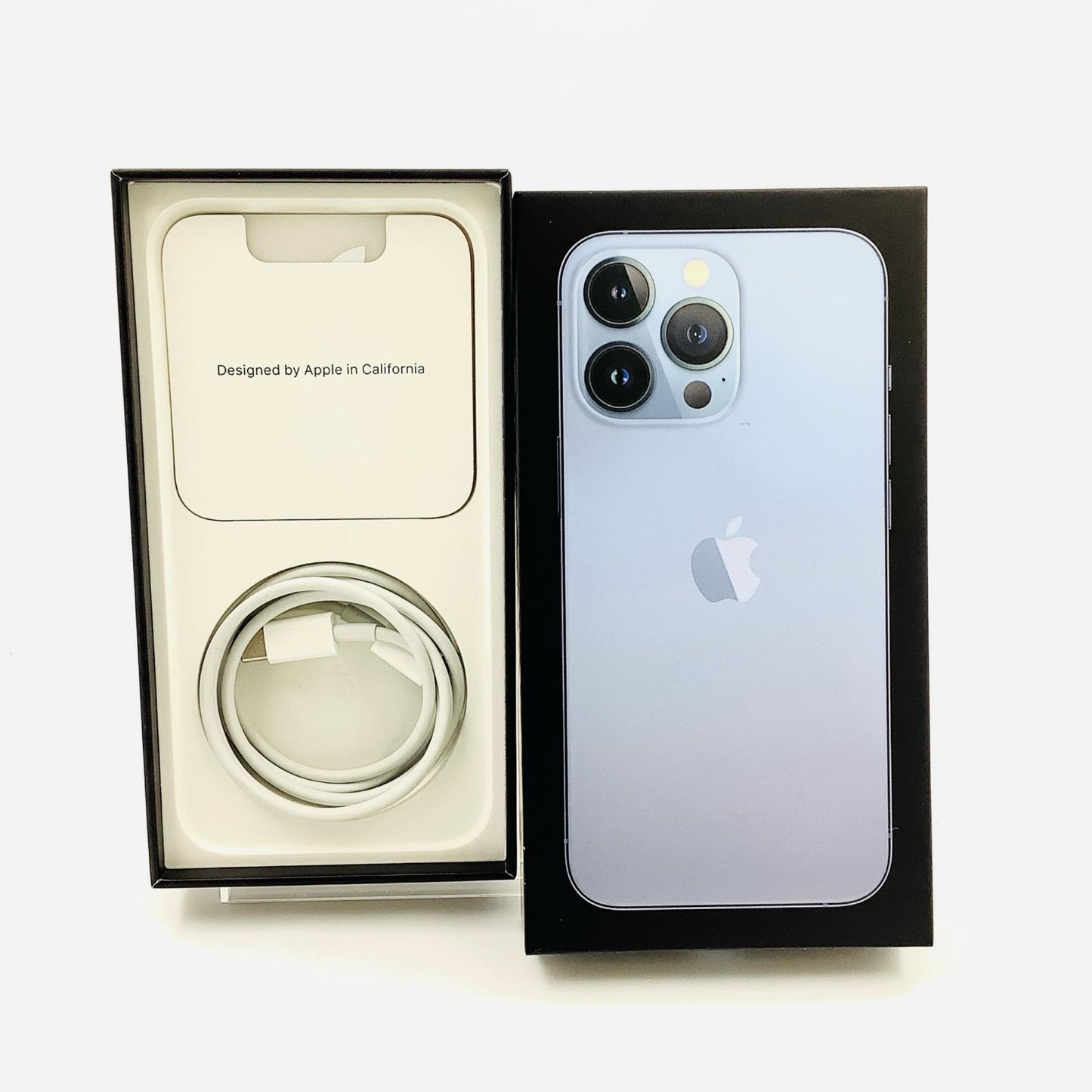【全額返金保証】【最速発送】Apple iPhone iPhone 13 Pro 512GB シエラブルー docomo SIMフリー 白ロム 動作確認済 88%