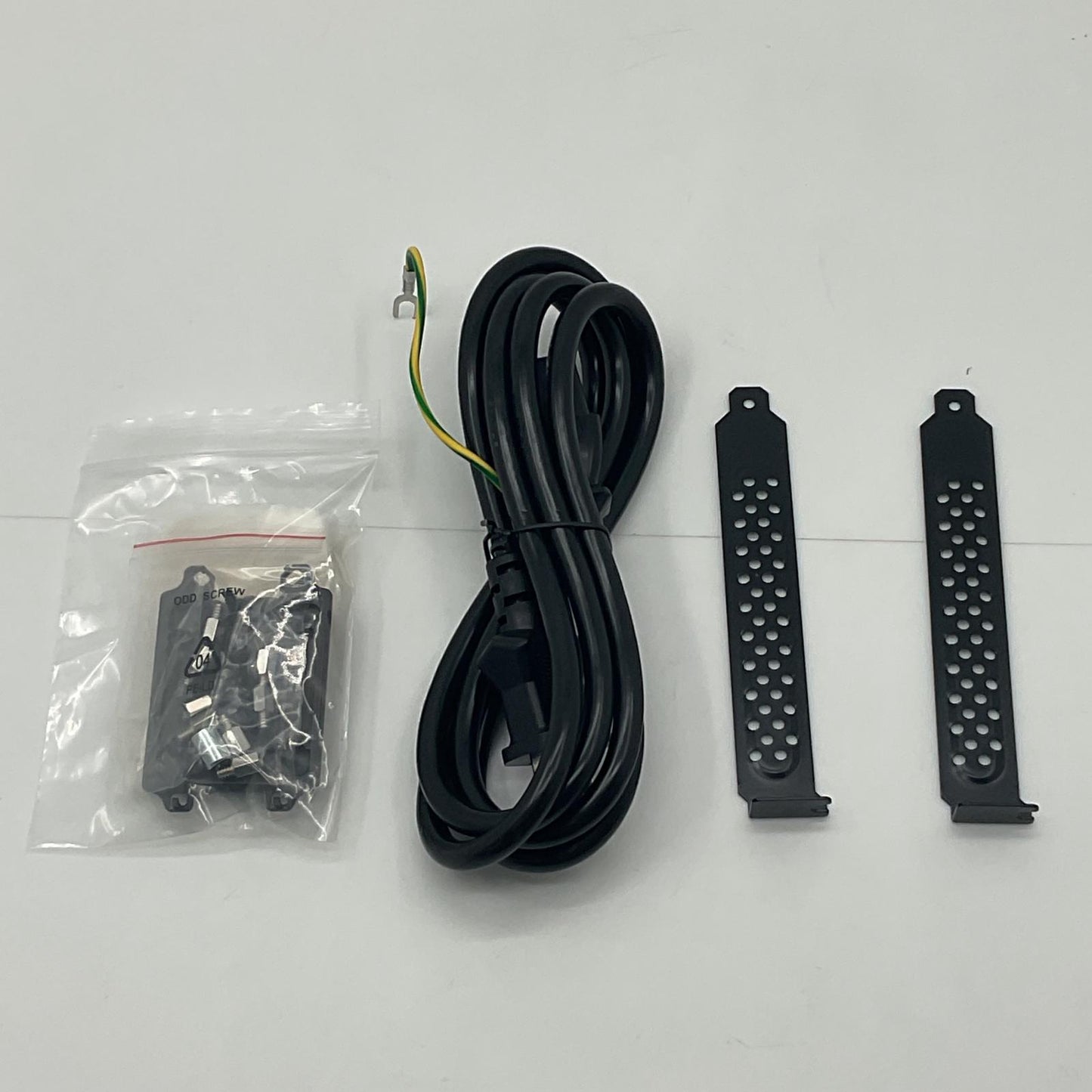 【全額返金保証】【最速発送】iiyama LEVEL-M77M-144F-RL8X ILeDEs-M77M-A144F-RL8XB Intel Core i5 14400F 16GB M.2 SSD 1TB NVIDIA GeForce RTX 4060 超美品 動作確認済