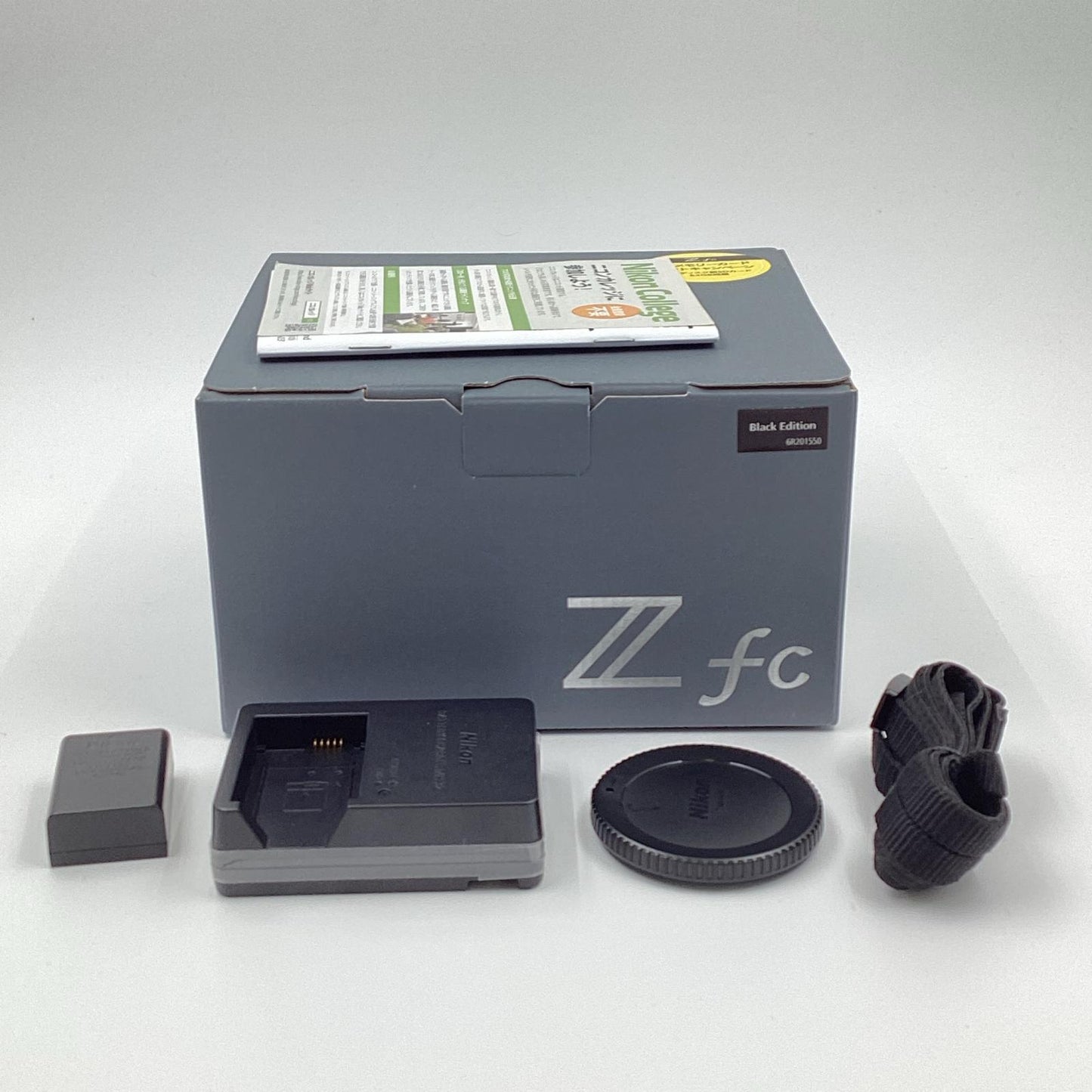 【全額返金保証】【最速発送】Nikon デジタル一眼 Z fc ボディ プレミアムエクステリア マスタードイエロー 美品 動作確認済