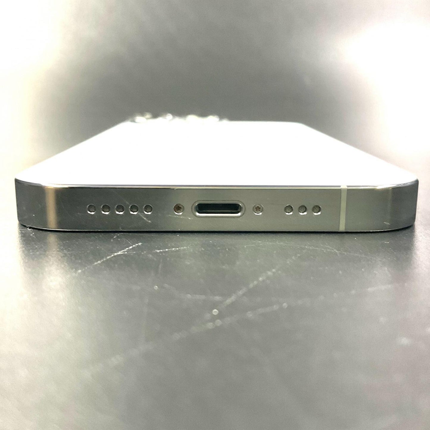 【全額返金保証】【最速発送】Apple iPhone iPhone 14 Pro 256GB シルバー SIMフリー 美品 動作確認済 86%