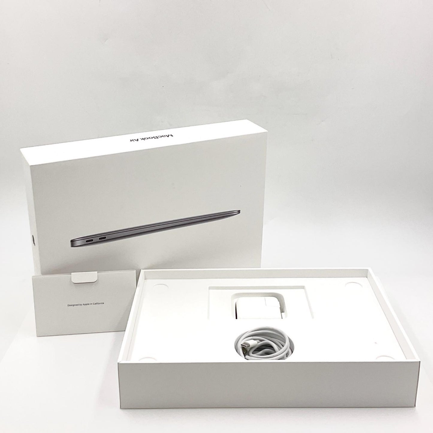 【全額返金保証】【最速発送】Apple MacBook Air 13インチ 2020 Apple M1 8GB SSD 256GB スペースグレイ 84% 動作確認済