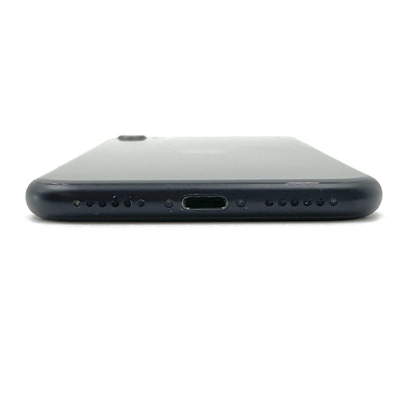 【全額返金保証】【最速発送】Apple iPhone iPhone SE(第2世代) 64GB ブラック Softbank 白ロム 動作確認済 77%