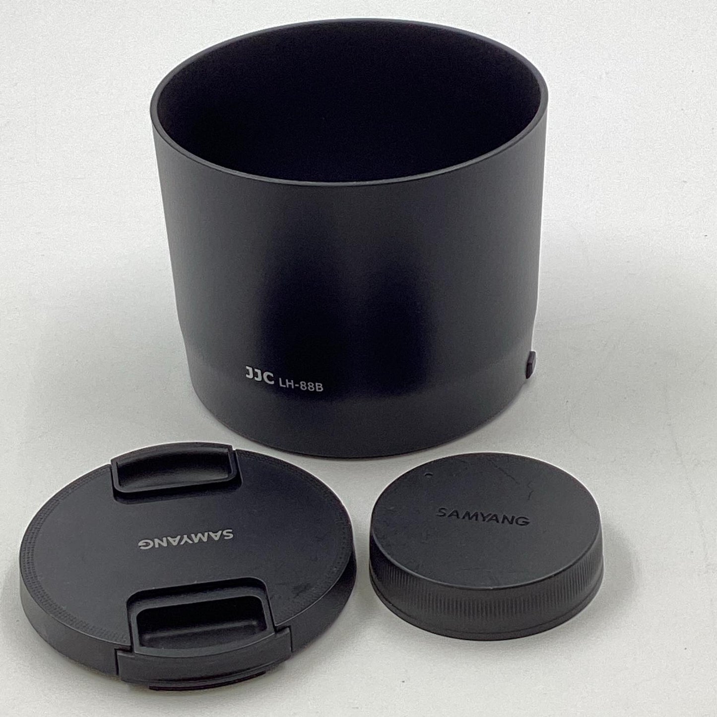 【全額返金保証】【最速発送】SAMYANG AF 135mm F1.8 FE 動作確認済