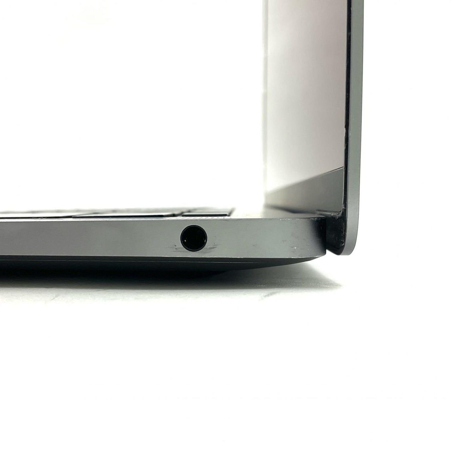 【全額返金保証】【最速発送】Apple MacBook Air 13.3インチ 2018 Intel Core i5 8GB SSD 128GB スペースグレイ 87% 動作確認済