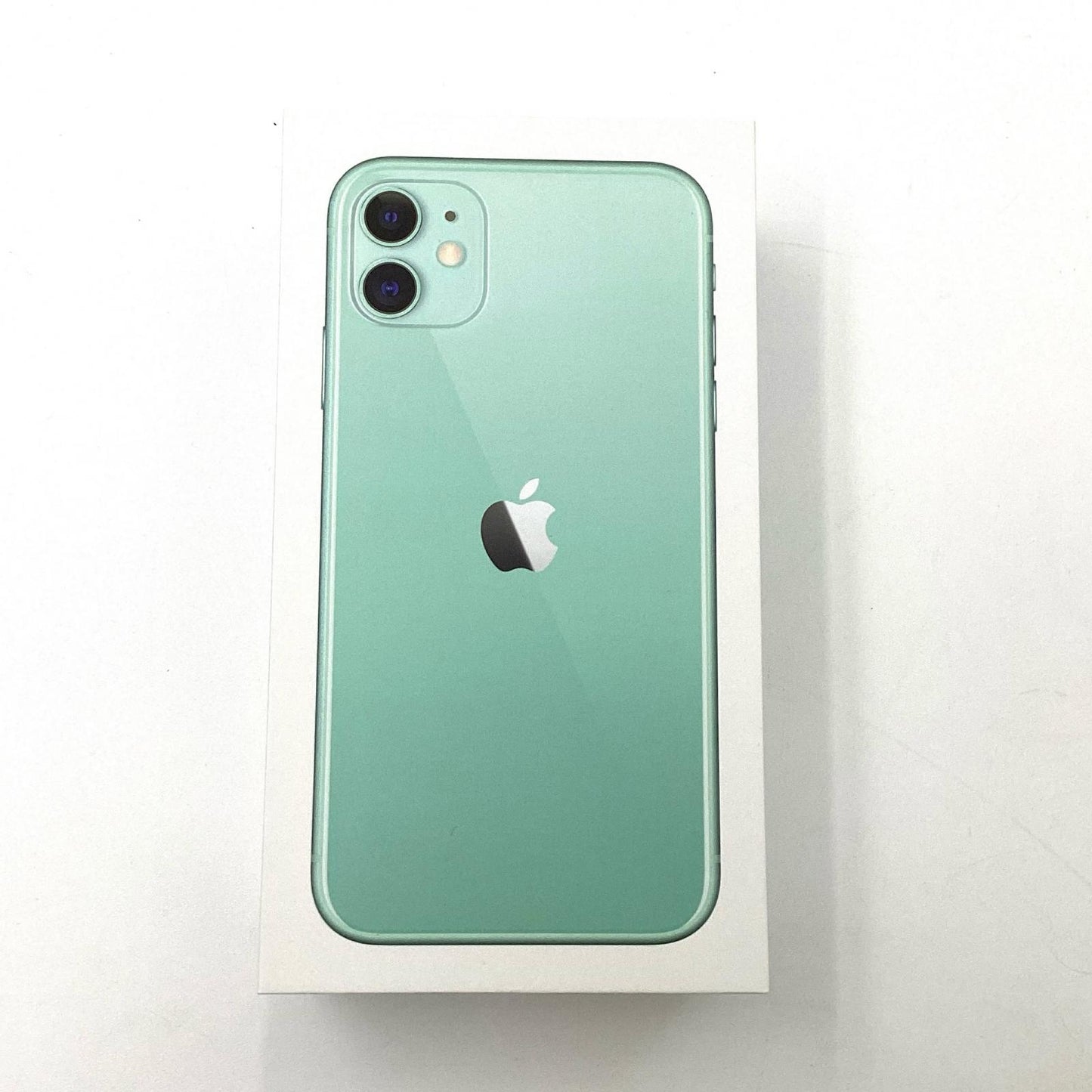 【全額返金保証】【最速発送】Apple iPhone iPhone 11 64GB グリーン Softbank 白ロム 動作確認済 83%