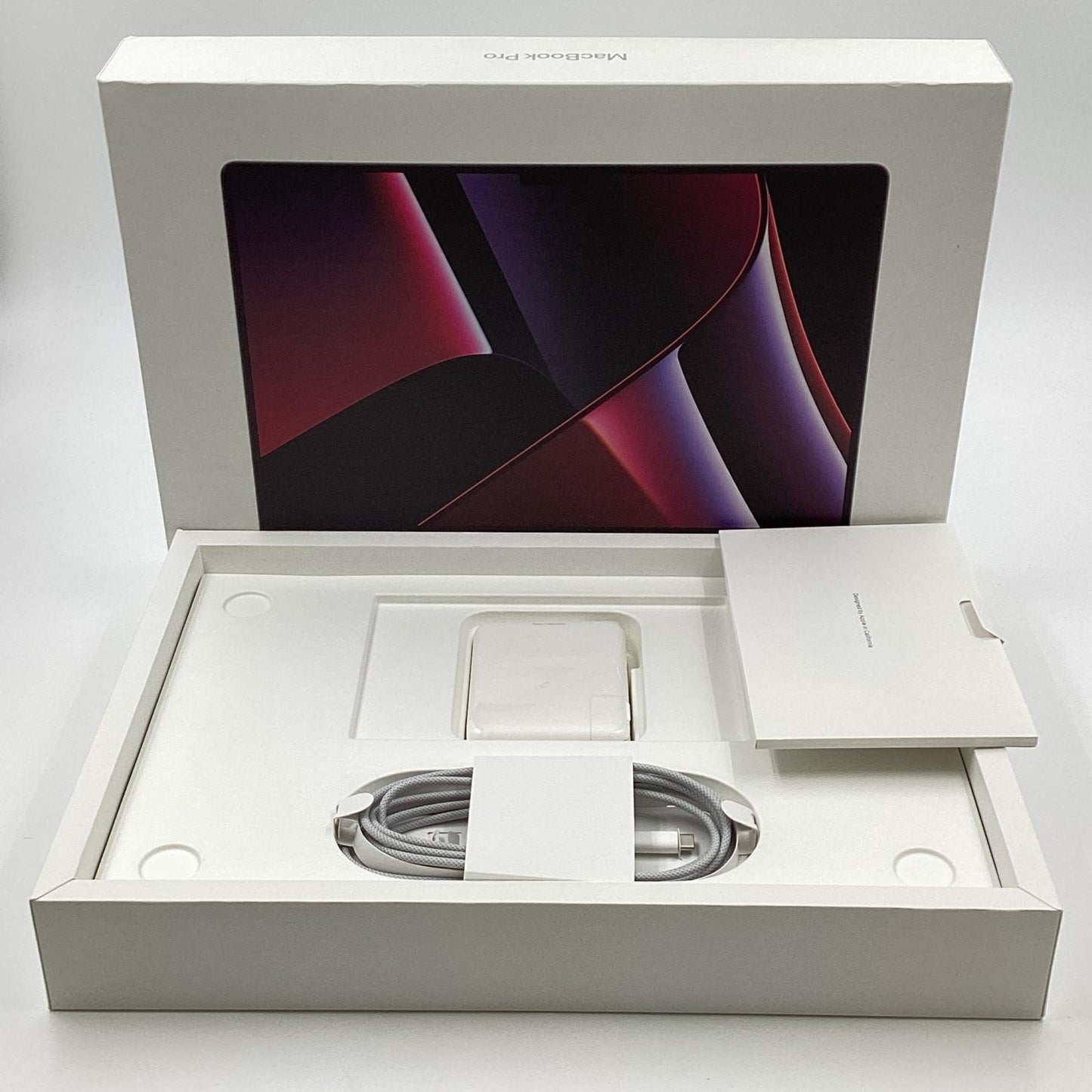 【全額返金保証】【最速発送】Apple MacBook Pro 16.2インチ 2023 Apple M2 Pro 16GB SSD 512GB スペースグレイ 100% 美品 動作確認済