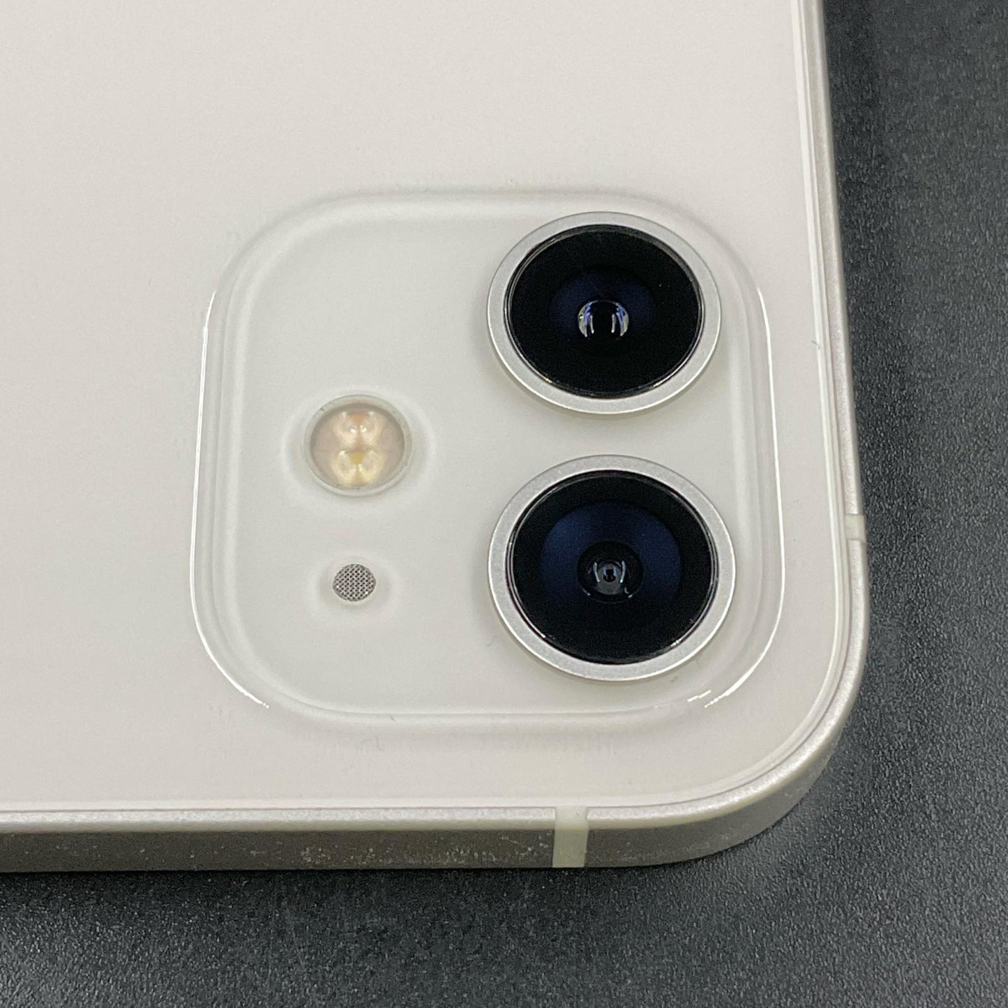 【全額返金保証】【最速発送】Apple iPhone iPhone 12 64GB ホワイト Softbank 動作確認済 85%