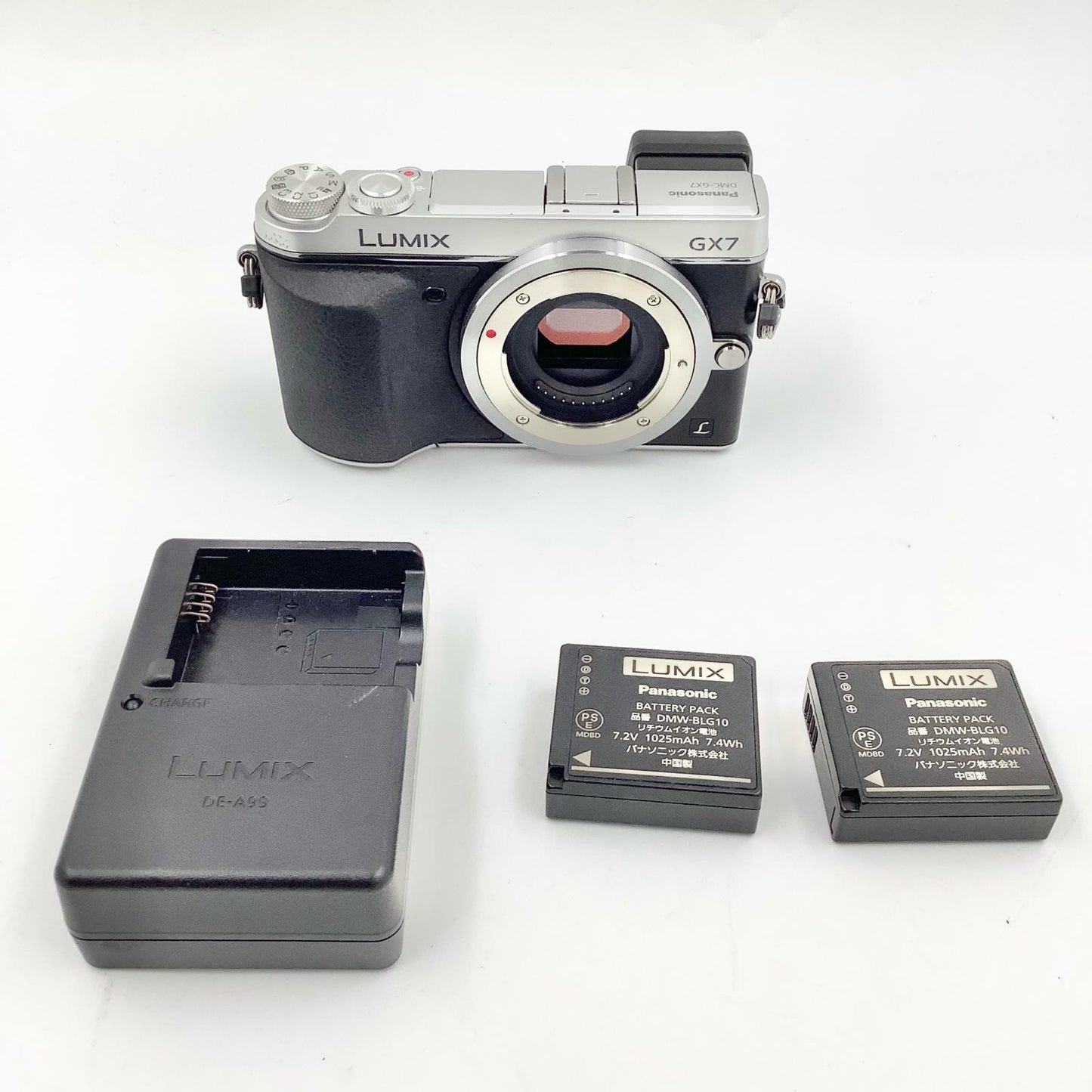 【全額返金保証】【最速発送】Panasonic デジタル一眼 LUMIX DMC-GX7 ボディ シルバー 動作確認済