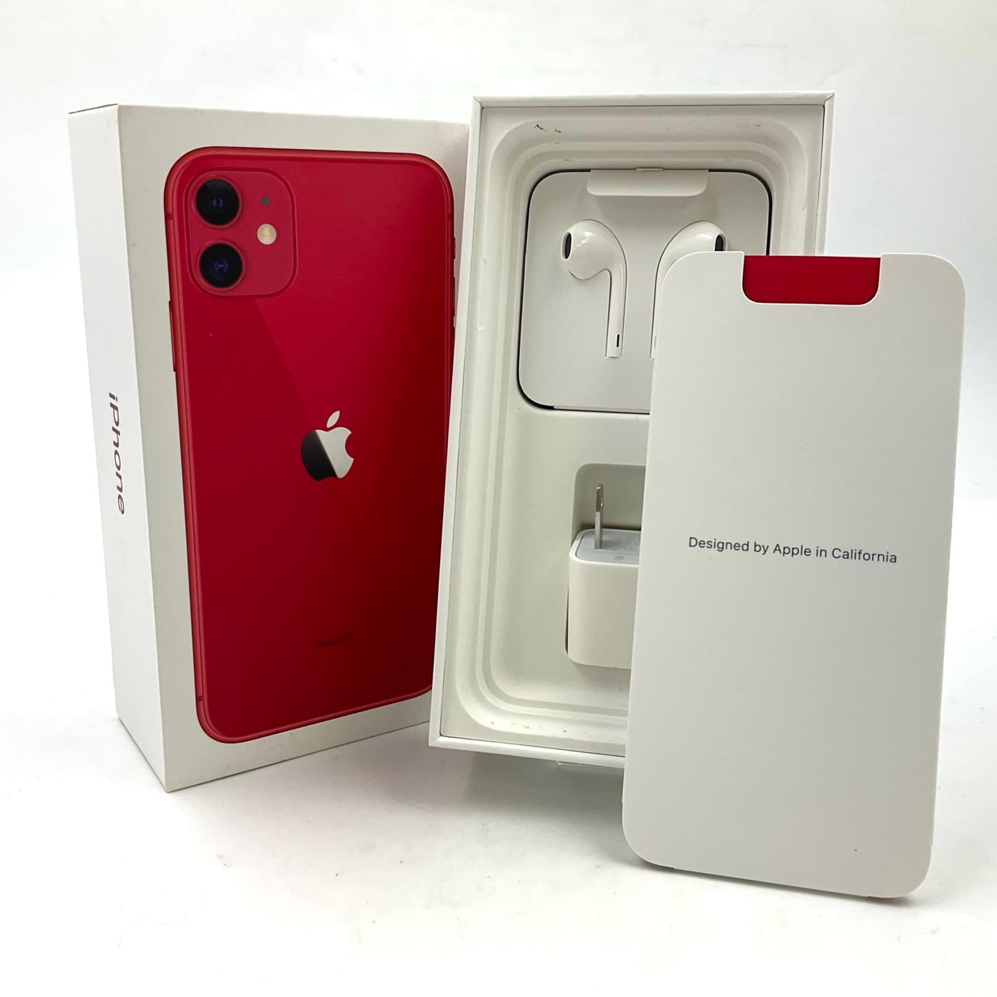 【全額返金保証】【最速発送】Apple iPhone iPhone 11 64GB レッド docomo 白ロム 動作確認済 89%
