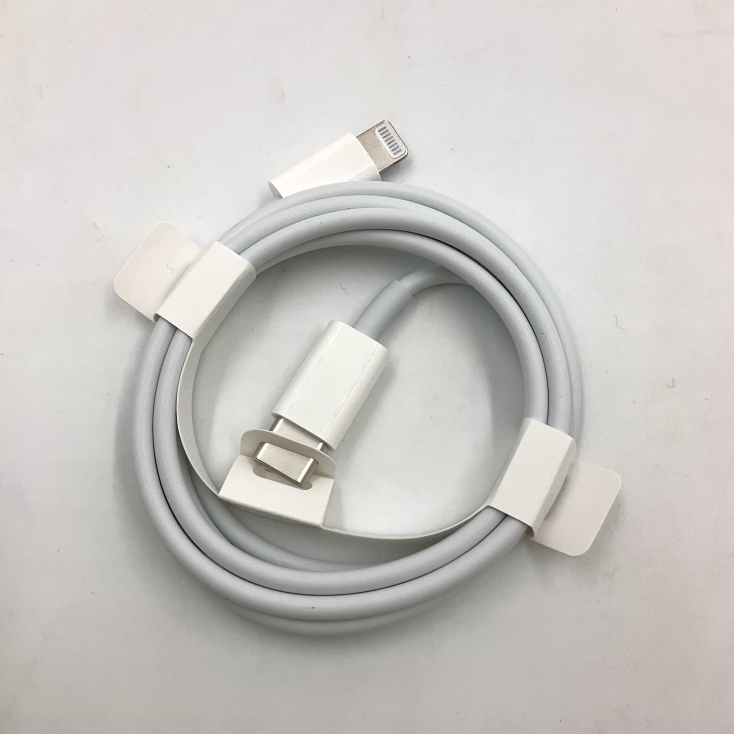 【全額返金保証】【最速発送】Apple iPhone iPhone SE(第3世代) 64GB ミッドナイト au 動作確認済 80%
