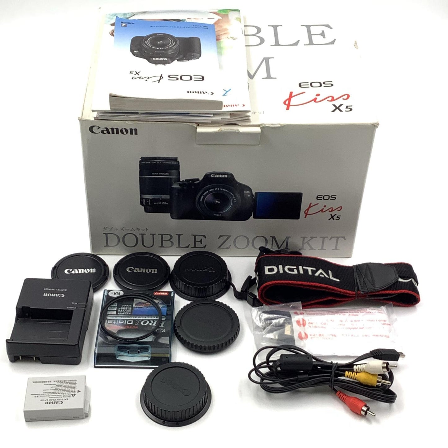 【全額返金保証】【最速発送】Canon デジタル一眼 EOS Kiss X5 ダブルズームキット ブラック 美品 動作確認済