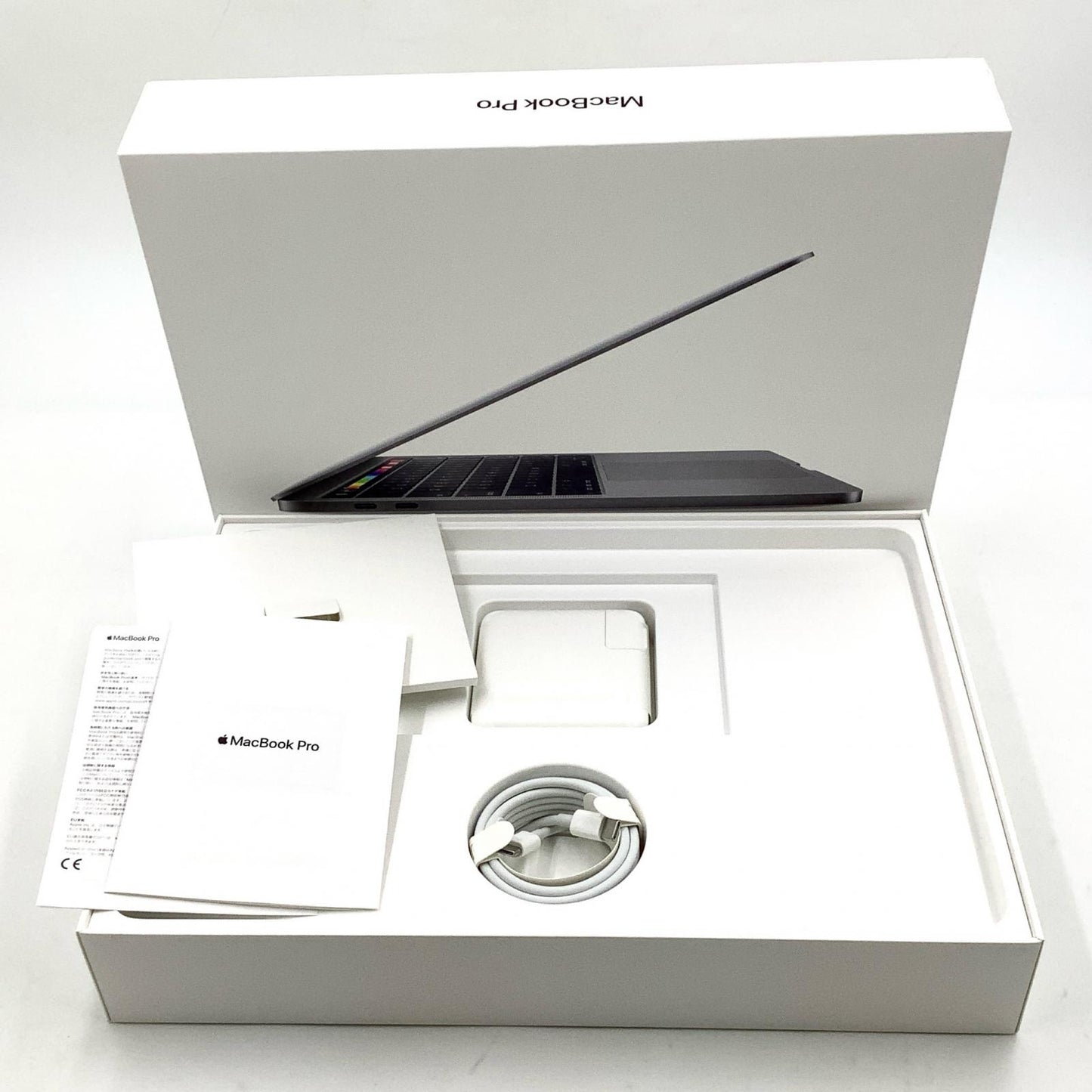 【全額返金保証】【最速発送】Apple MacBook Pro 13.3インチ 2019 1.4 GHz クアッドコア Intel Core i5 8GB SSD 128GB スペースグレイ 90.2% 美品 動作確認済