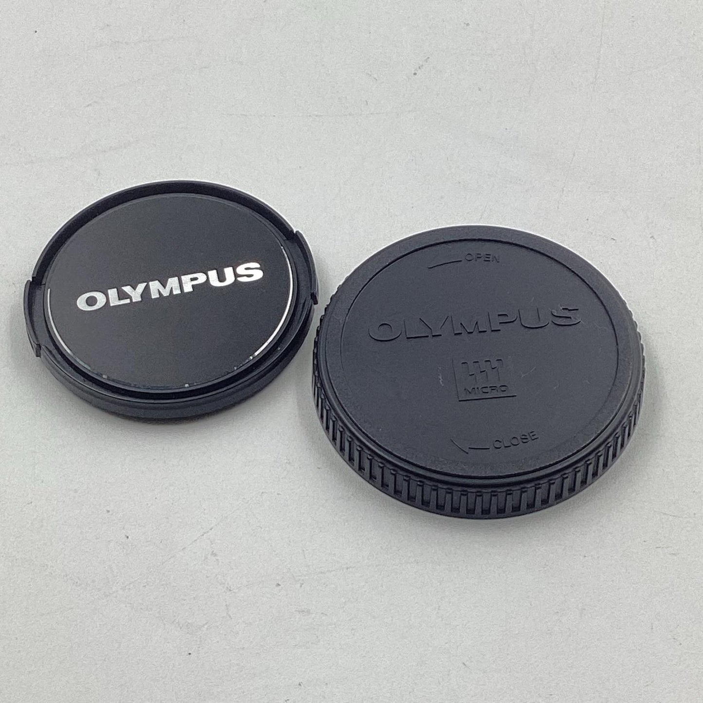 【全額返金保証】【最速発送】OLYMPUS M.ZUIKO DIGITAL ED 30mm F3.5 Macro 美品 動作確認済