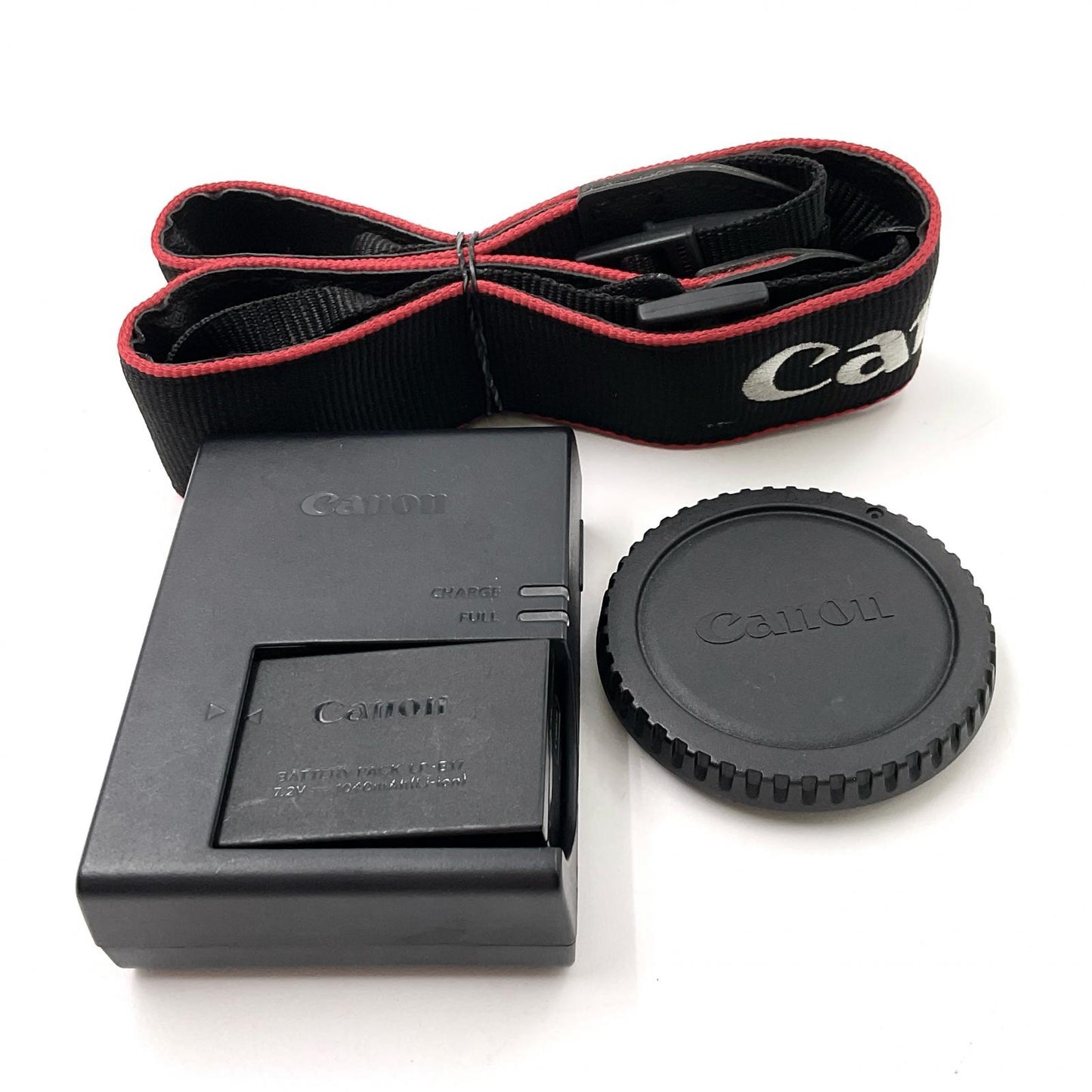 【全額返金保証】【最速発送】Canon デジタル一眼 EOS 9000D ボディ ブラック 動作確認済