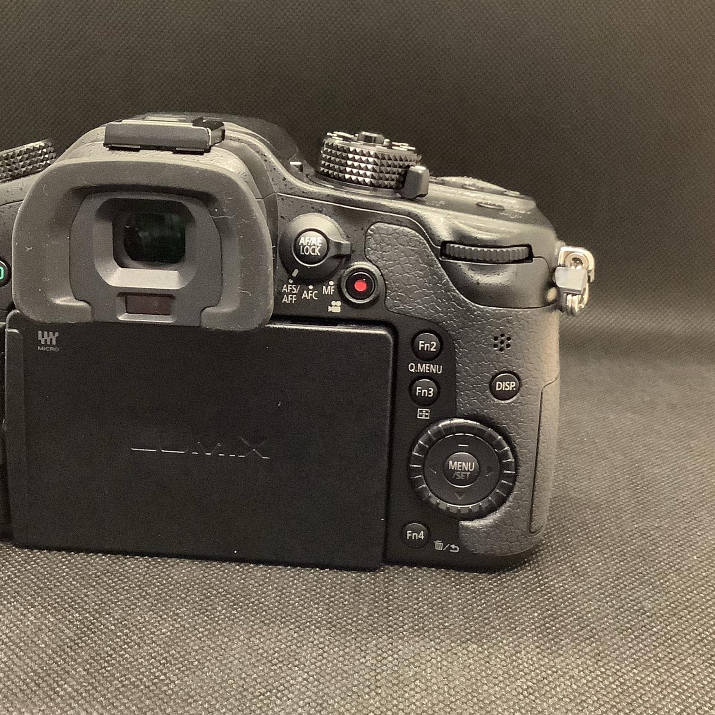 【全額返金保証】【最速発送】Panasonic デジタル一眼 LUMIX DMC-GH4 ボディ 美品 動作確認済
