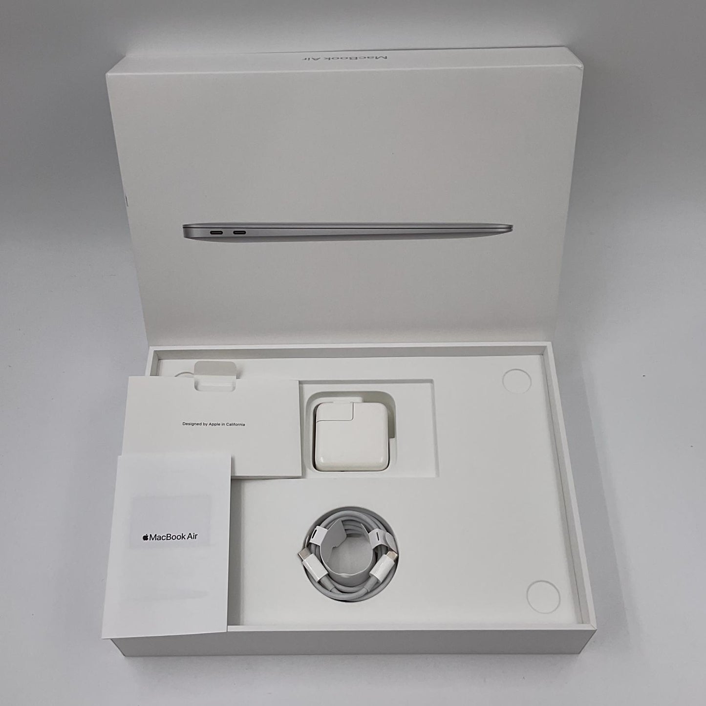 【全額返金保証】【最速発送】Apple MacBook Air 13.3インチ 2020 Apple M1 16GB SSD 512GB シルバー 89% 動作確認済