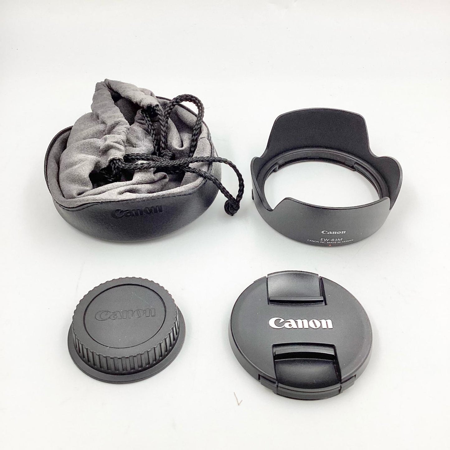 【全額返金保証】【最速発送】Canon EF24-105mm F4L IS II USM 美品 動作確認済