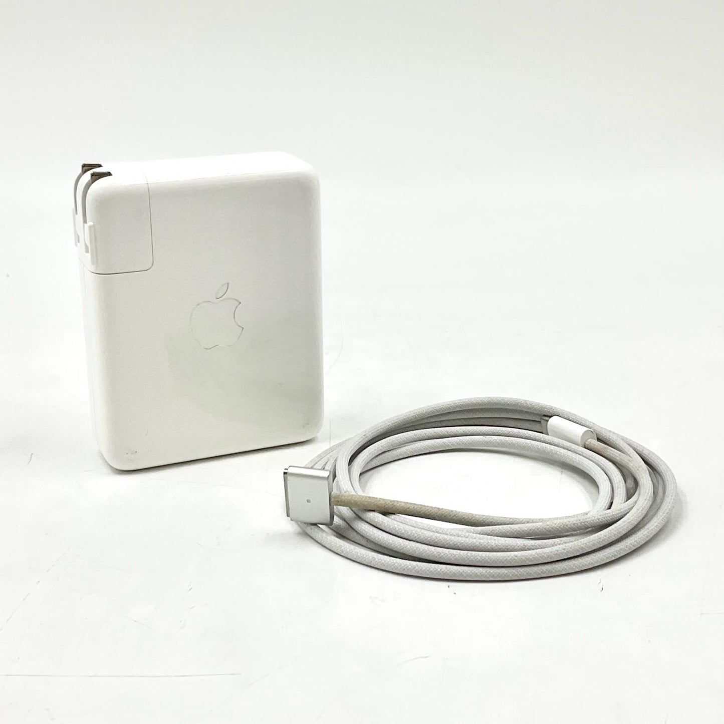 【全額返金保証】【最速発送】Apple MacBook Pro 16インチ 2021 Apple M1 Pro 16GB SSD 1TB スペースグレイ 86% 動作確認済