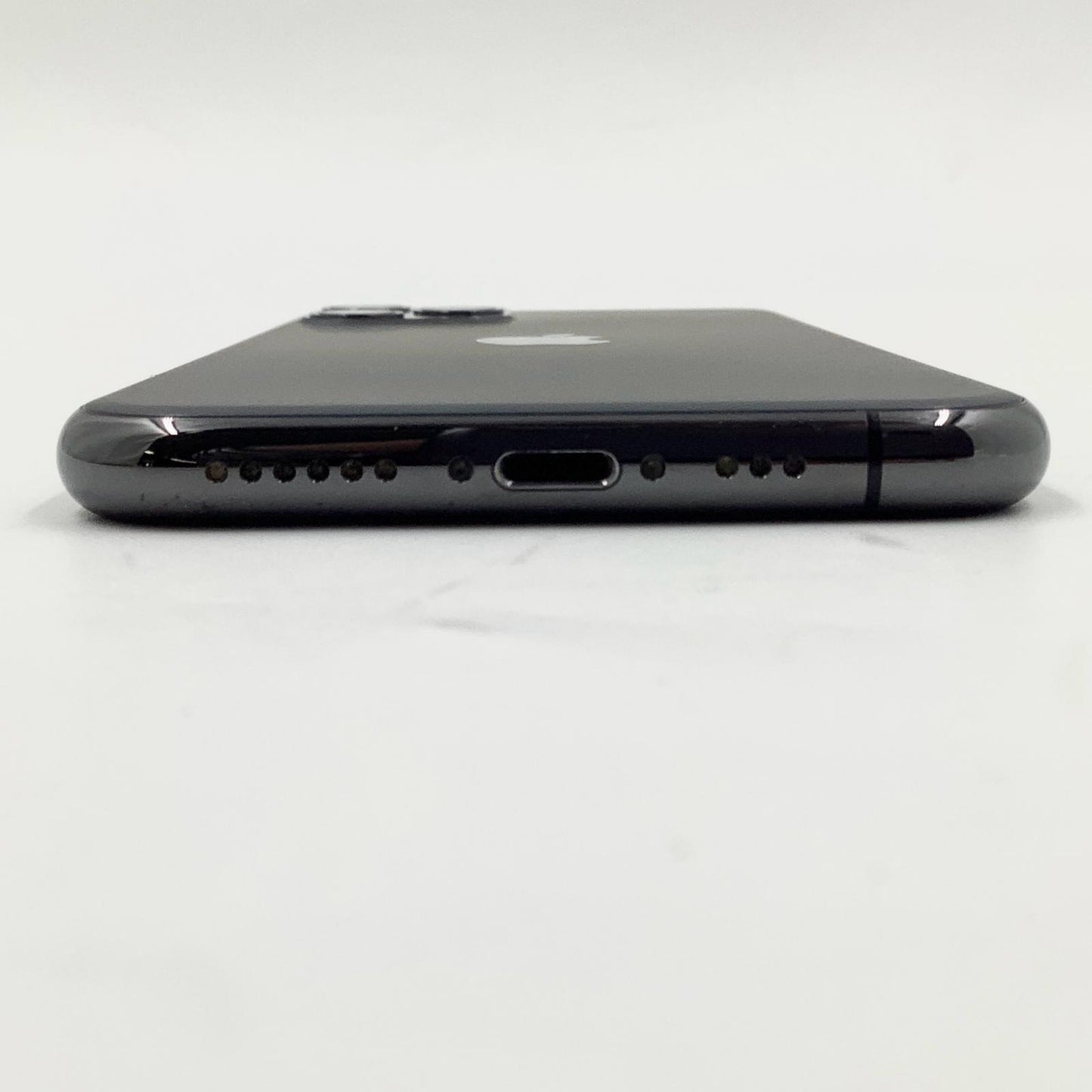 【全額返金保証】【最速発送】Apple iPhone iPhone 11 Pro 256GB スペースグレイ docomo 白ロム 動作確認済 84%