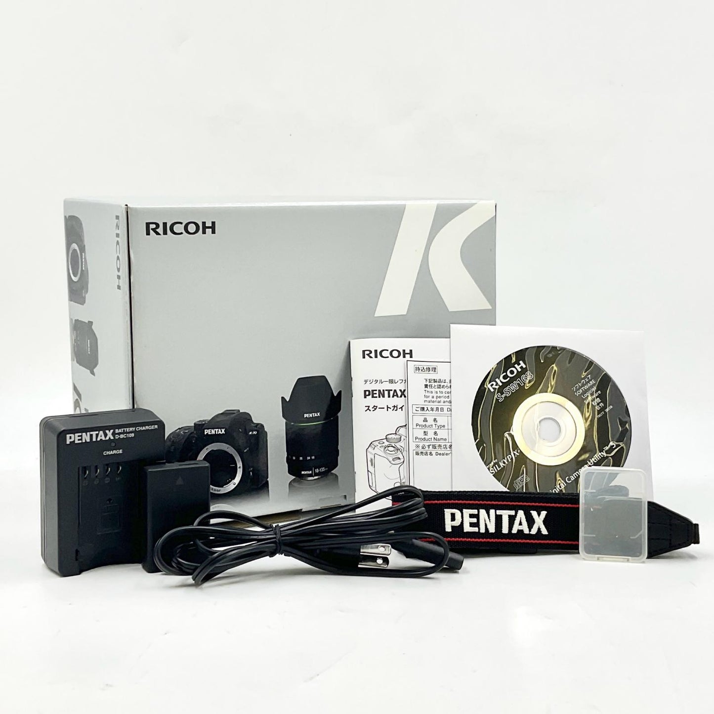 【全額返金保証】【最速発送】PENTAX デジタル一眼 K-70 ボディ ブラック 美品 動作確認済