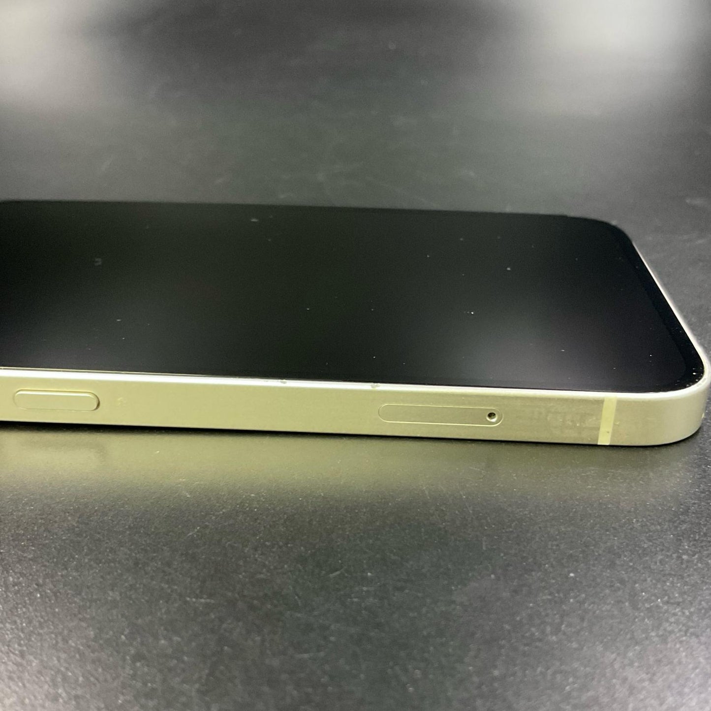 【最速発送】Apple iPhone iPhone 13 256GB スターライト Softbank【難有】 52%