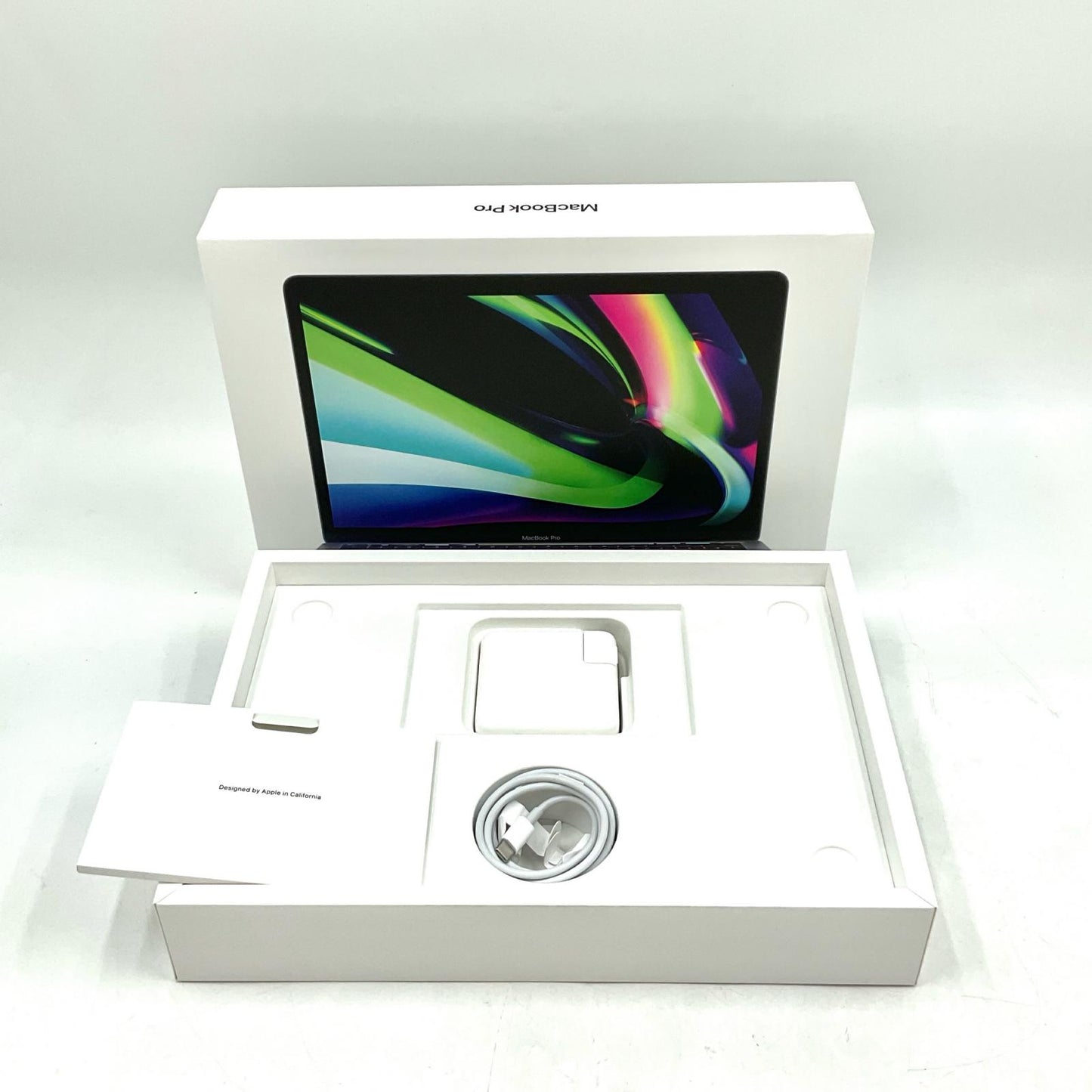【全額返金保証】【最速発送】Apple MacBook Pro 13.3インチ 2022 M2 8コア 8GB SSD 256GB スペースグレイ 100% 美品 動作確認済