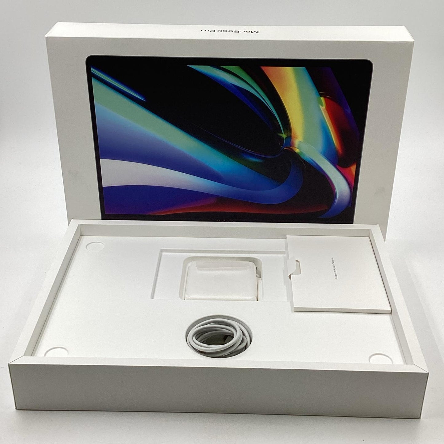 【全額返金保証】【最速発送】Apple MacBook Pro 16インチ 2019 2.4GHz 8コア Intel Core i9 32GB SSD 2TB スペースグレイ 81.7% 動作確認済