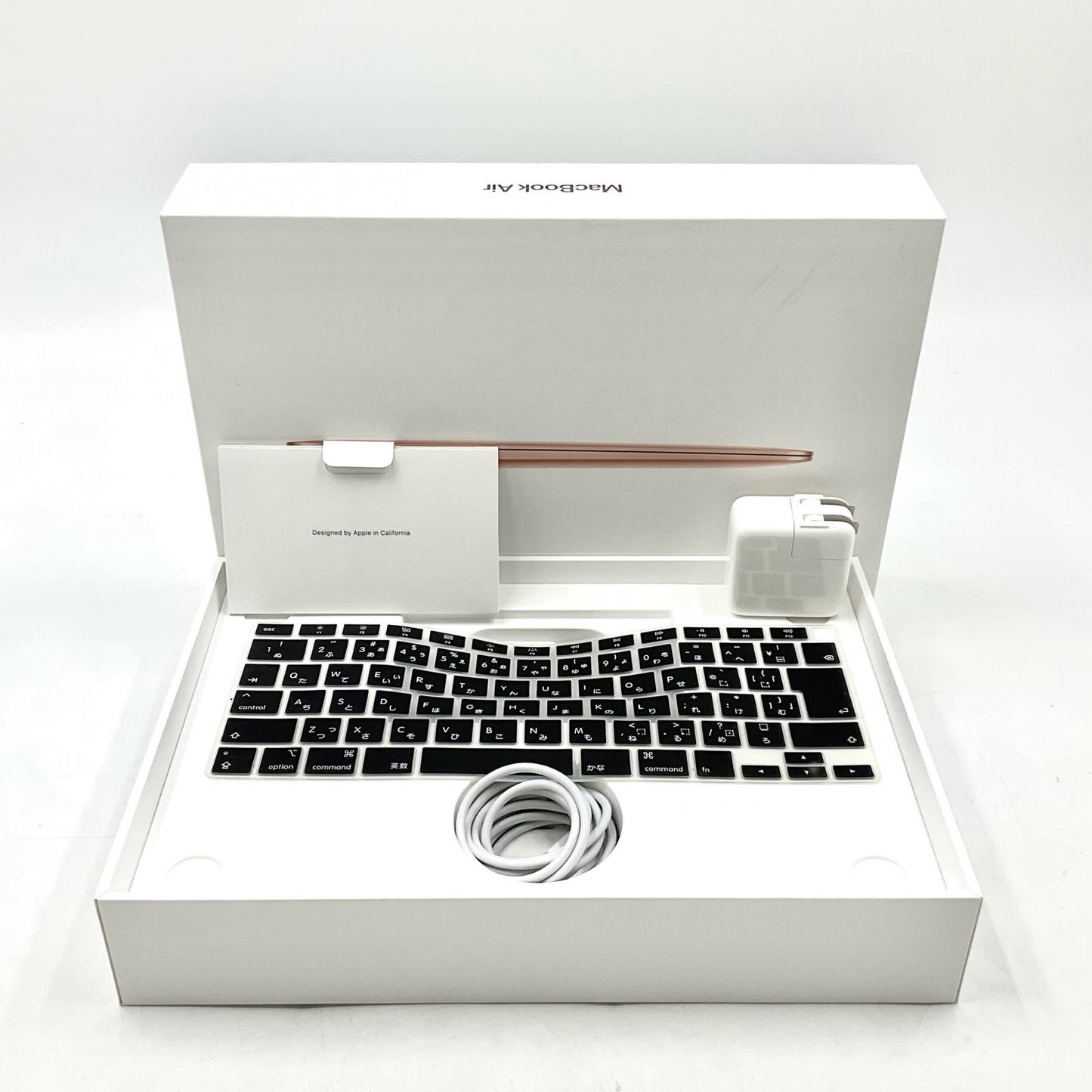 【全額返金保証】【最速発送】Apple MacBook Air 13.3インチ 2020 Apple M1 8GB SSD 256GB ゴールド 95% 動作確認済