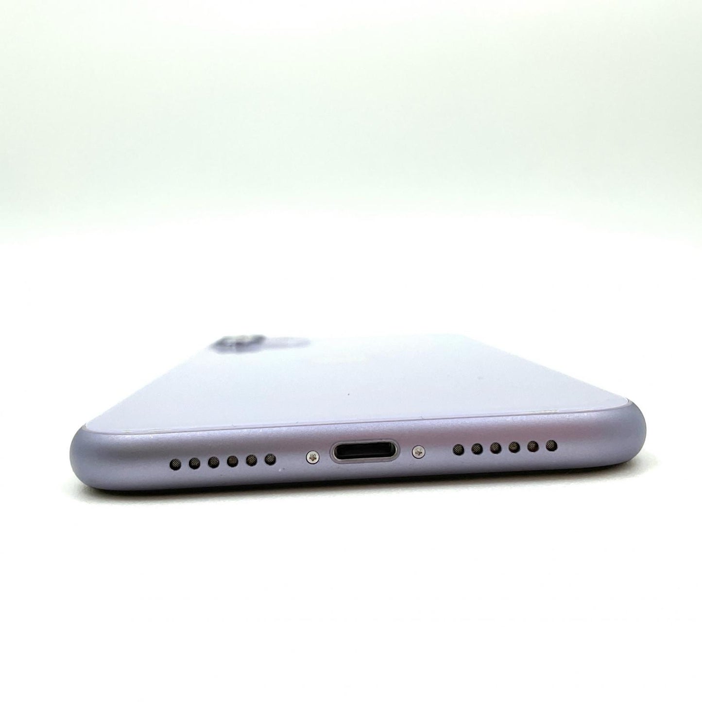 【全額返金保証】【最速発送】Apple iPhone iPhone 11 64GB パープル au 白ロム 動作確認済 79%