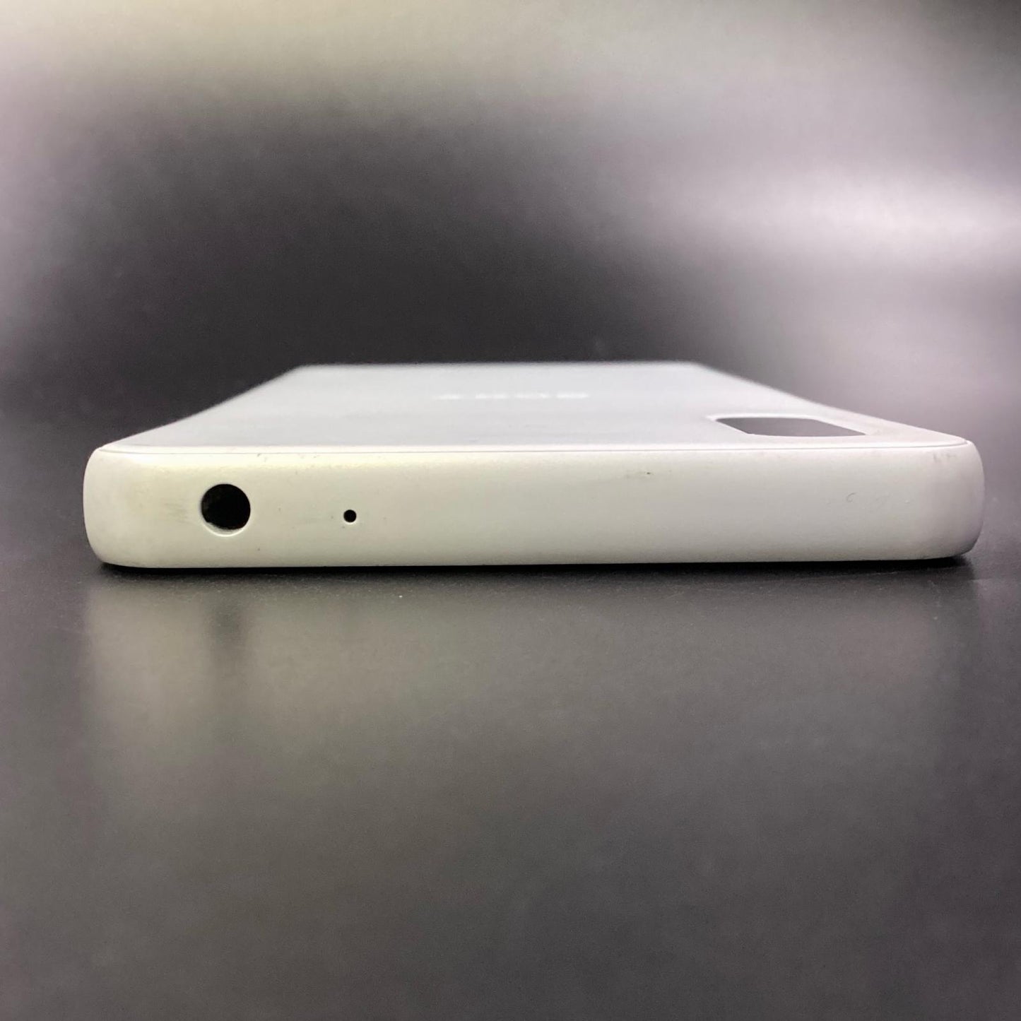 【全額返金保証】【最速発送】Sony Xperia Ace II 64GB ホワイト docomo SO-41B 白ロム 動作確認済