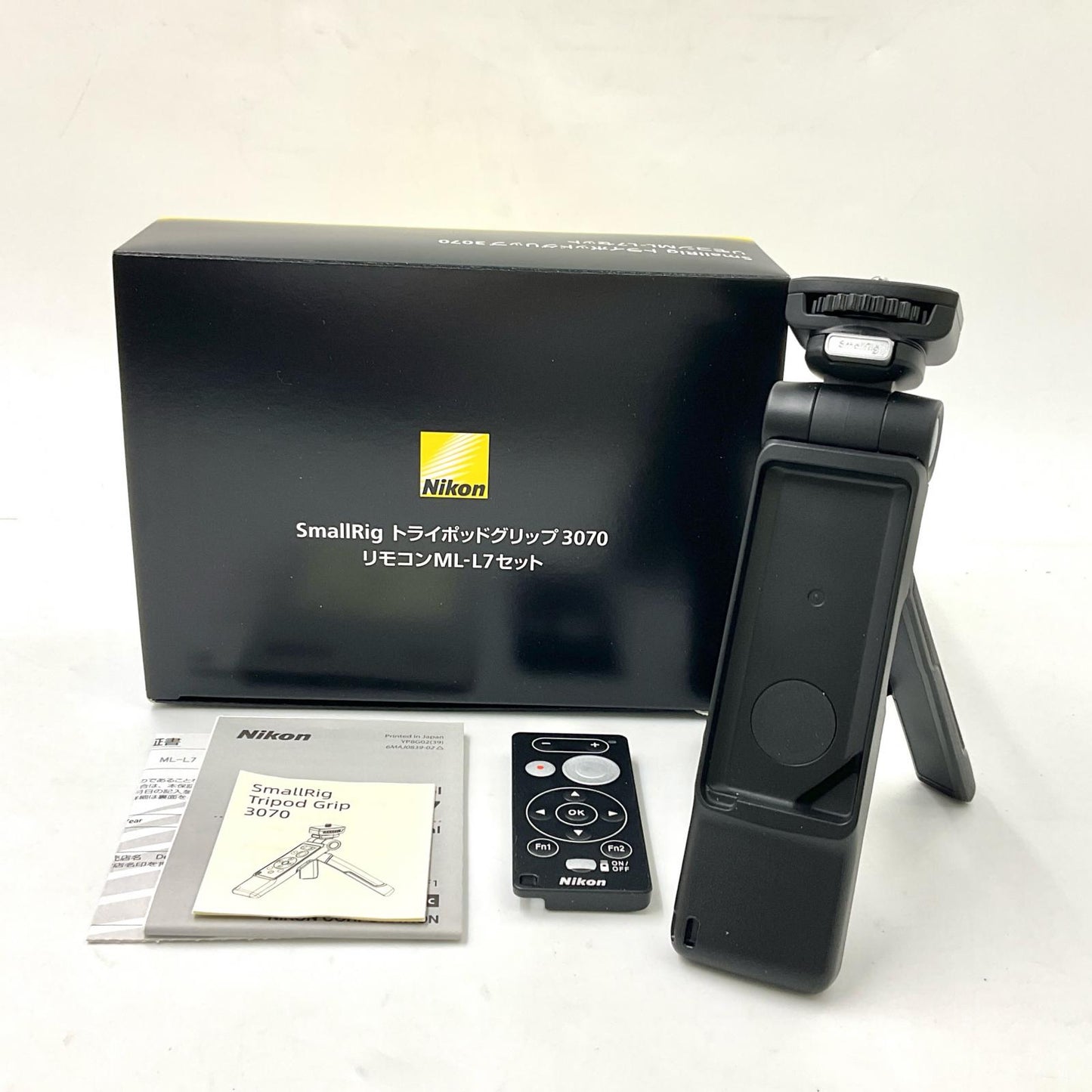 【全額返金保証】【最速発送】Nikon SmallRig トライポッドグリップ3070 リモコンML-L7セット 超美品 動作確認済