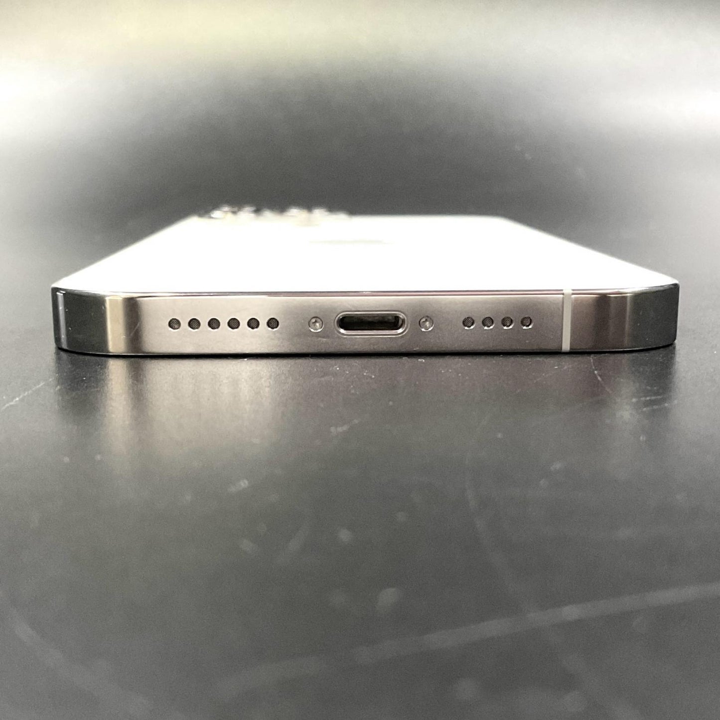 【全額返金保証】【最速発送】Apple iPhone iPhone 13 Pro Max 512GB シルバー au SIMフリー 動作確認済 83%
