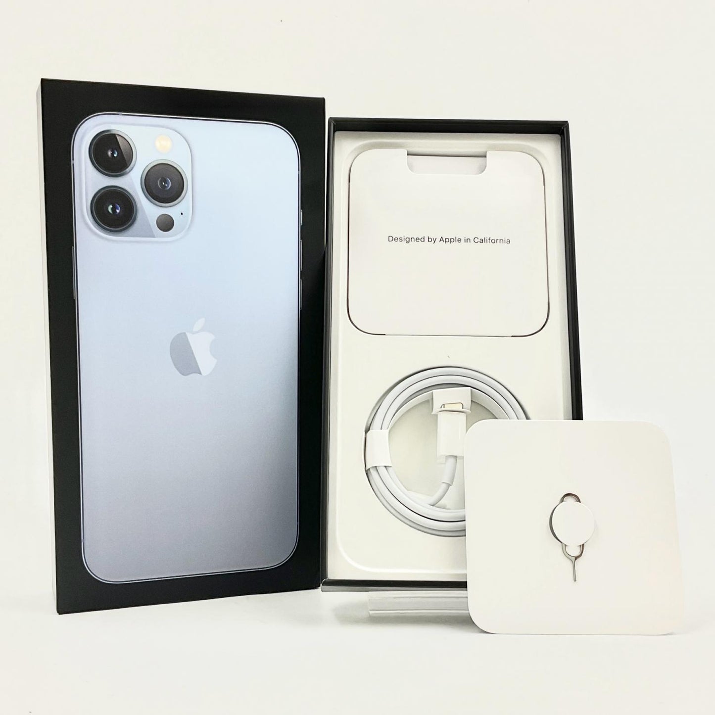 【全額返金保証】【最速発送】Apple iPhone iPhone 13 Pro Max 256GB シエラブルー docomo SIMフリー 白ロム 美品 動作確認済 85%