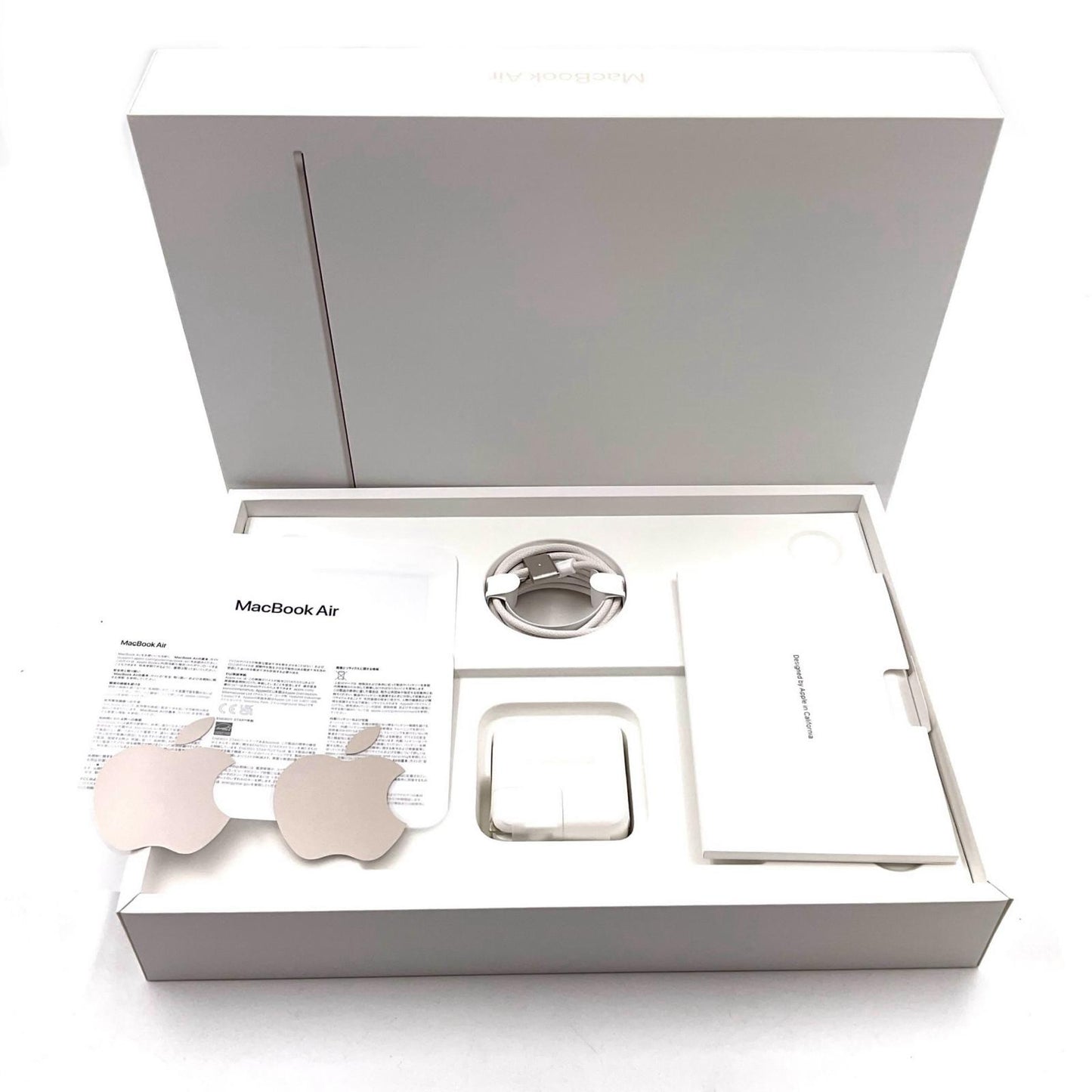 【全額返金保証】【最速発送】Apple MacBook Air 13インチ 2022 Apple M2 8GB SSD 256GB スターライト 100% 超美品 動作確認済
