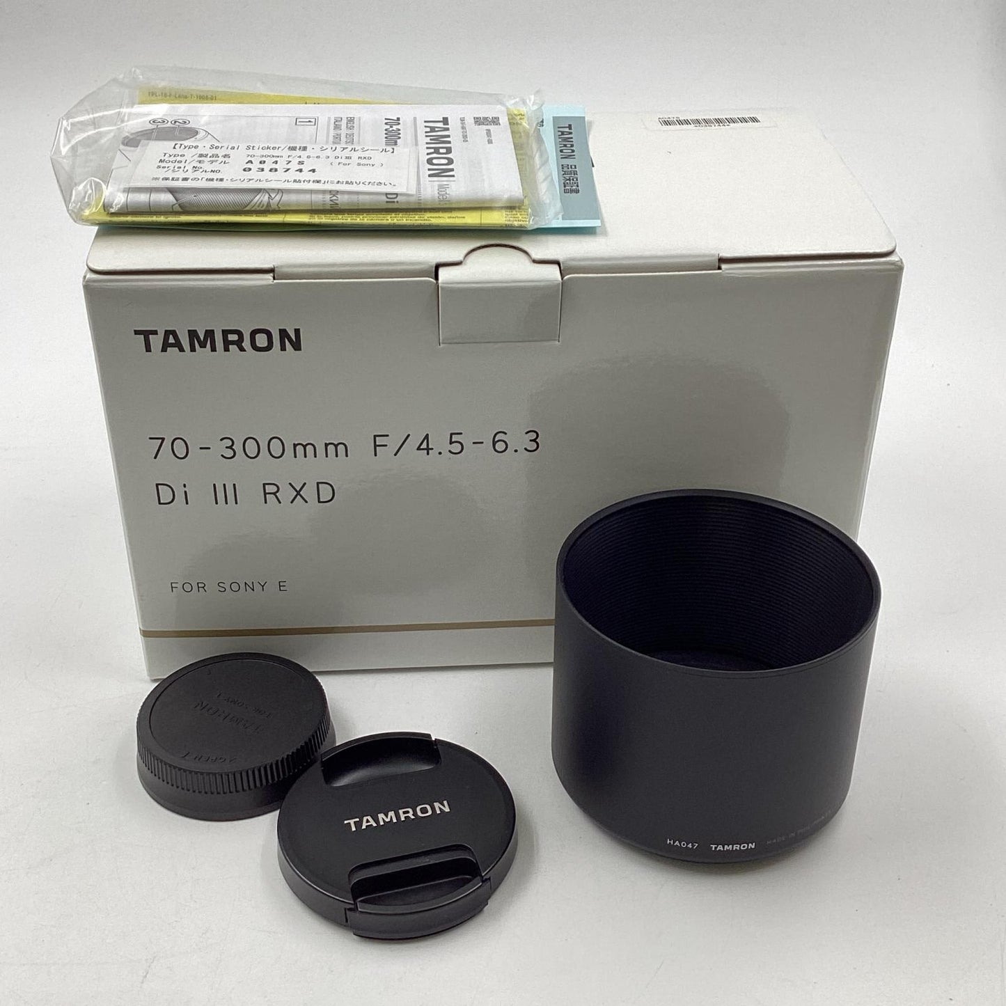 【全額返金保証】【最速発送】TAMRON 70-300mm F/4.5-6.3 Di III RXD (Model A047) 美品 動作確認済