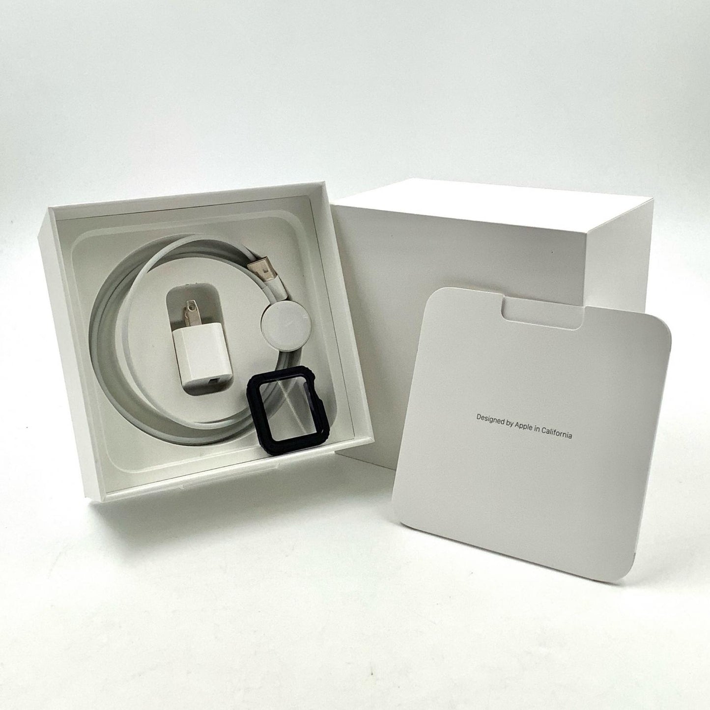 【全額返金保証】【最速発送】Apple Watch Series 3 アルミニウム 38mm GPS+Cellular 白ロム 79% 動作確認済