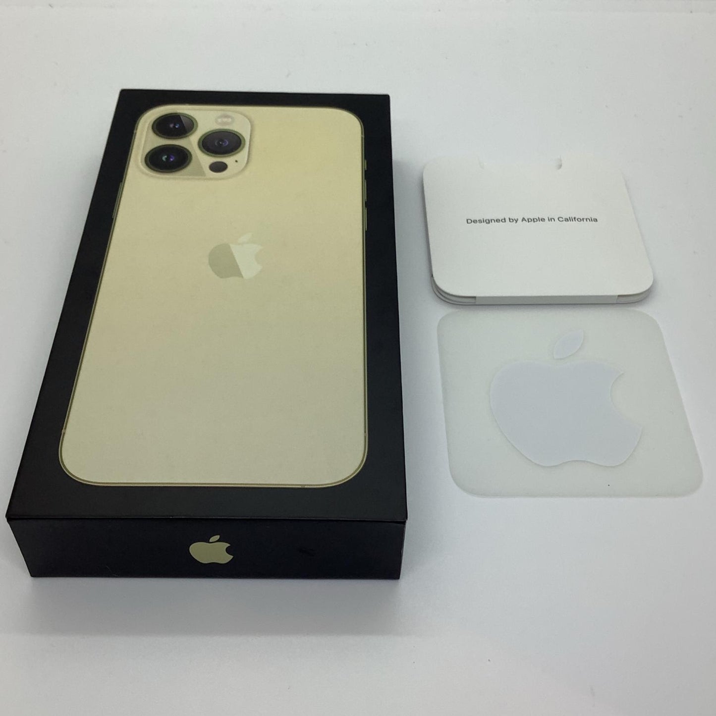 【全額返金保証】【最速発送】Apple iPhone iPhone 13 Pro Max 128GB ゴールド au 白ロム 動作確認済 84%