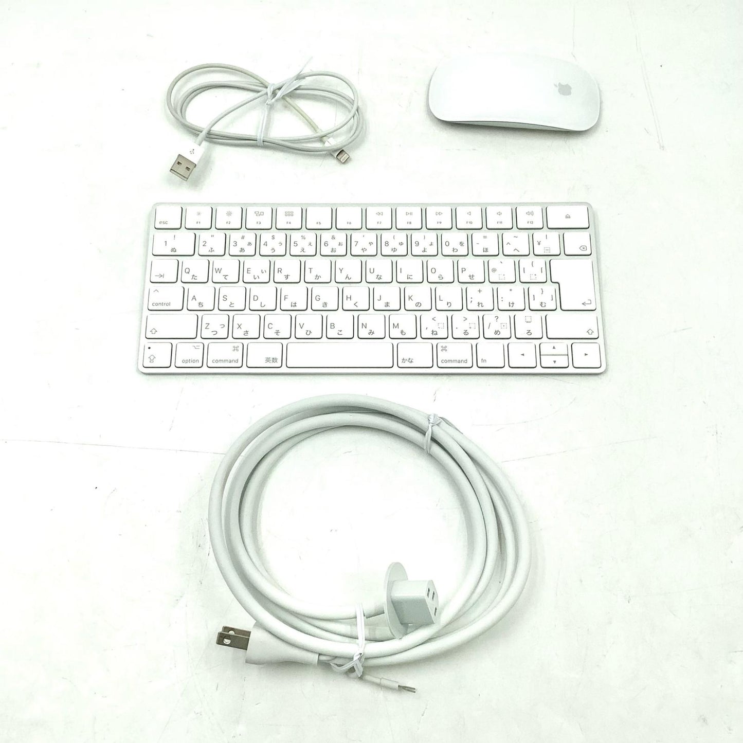 【最速発送】Apple iMac 21.5インチ 3GHz クアッドコアIntel Core i5 8GB HDD 1TB シルバー【難有】