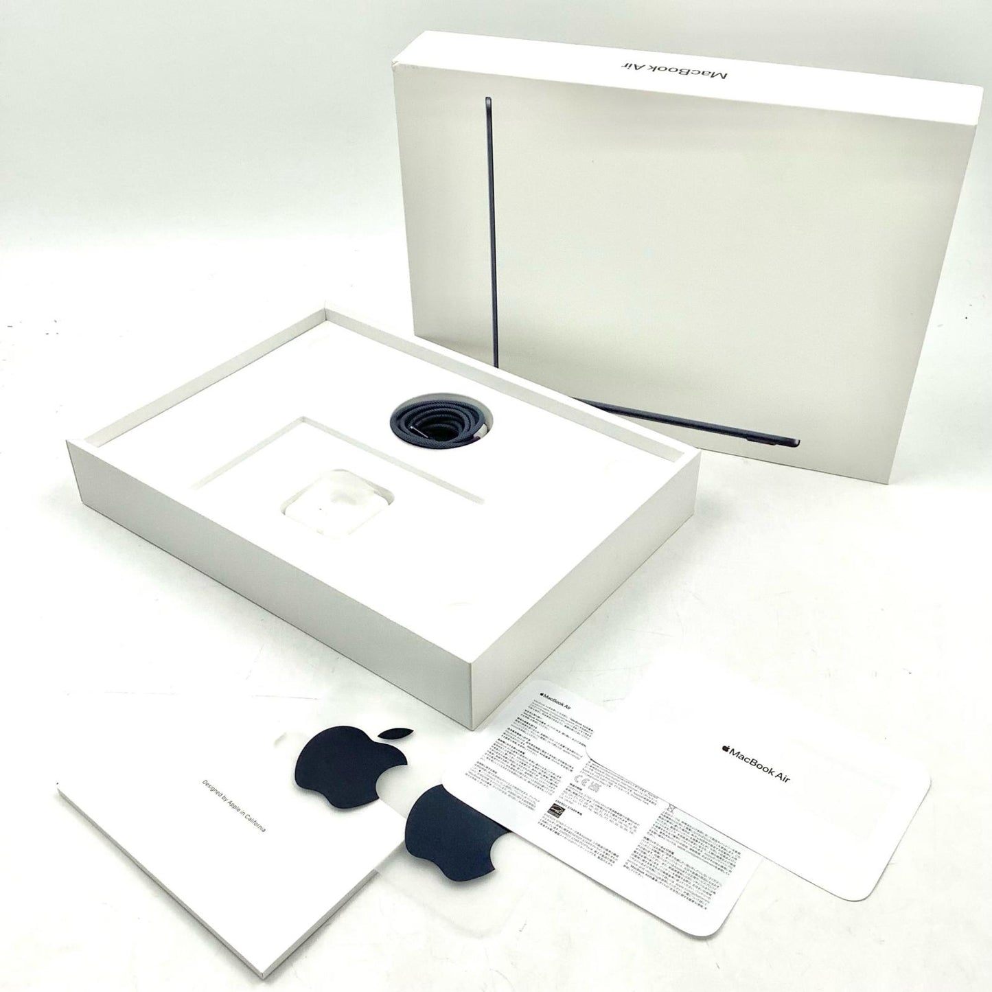 【全額返金保証】【最速発送】Apple MacBook Air 13.6インチ 2022 Apple M2 16GB SSD 256GB ミッドナイト 95% 美品 動作確認済