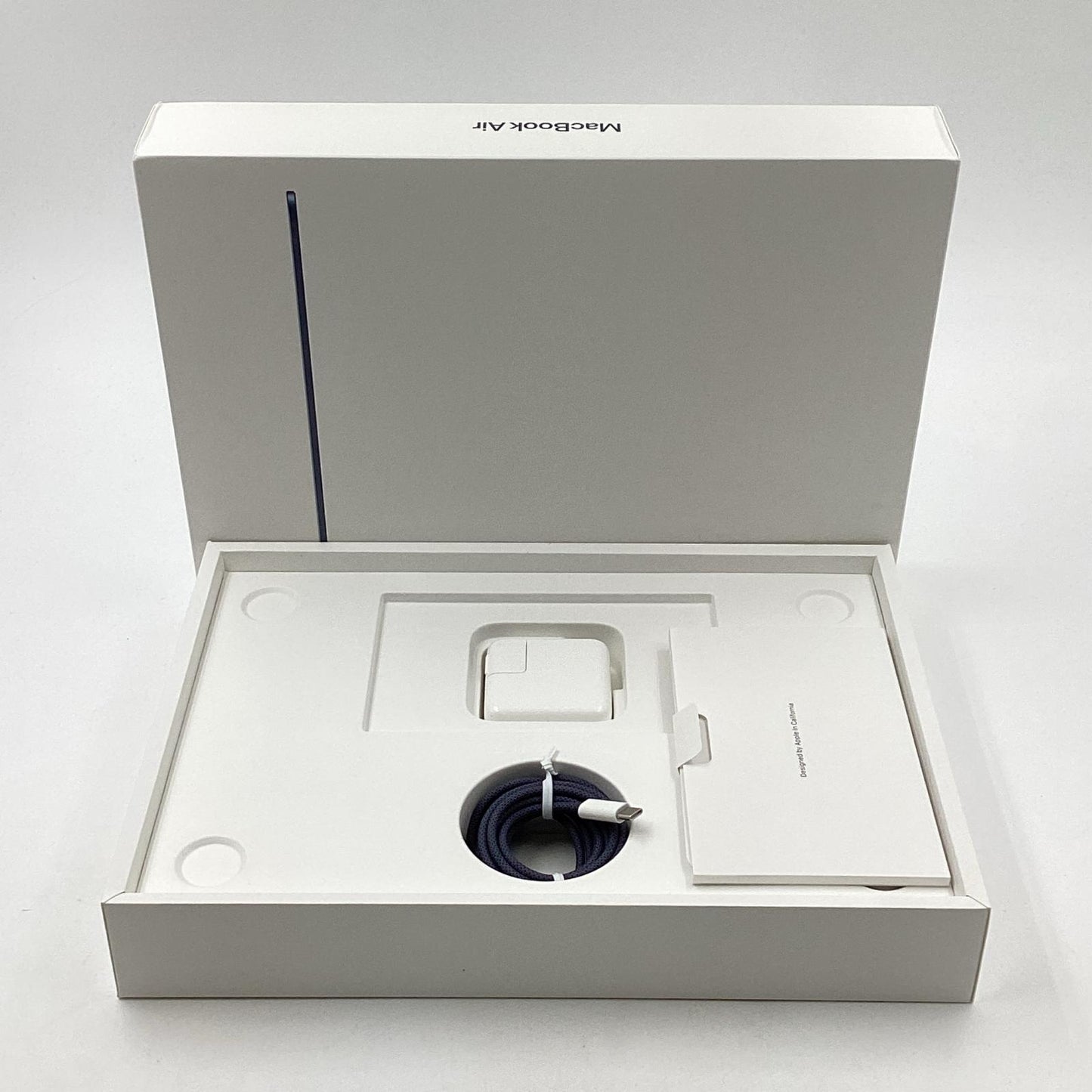 【全額返金保証】【最速発送】Apple MacBook Air 13.6インチ 2022 Apple M2 8GB SSD 256GB ミッドナイト 100% 動作確認済