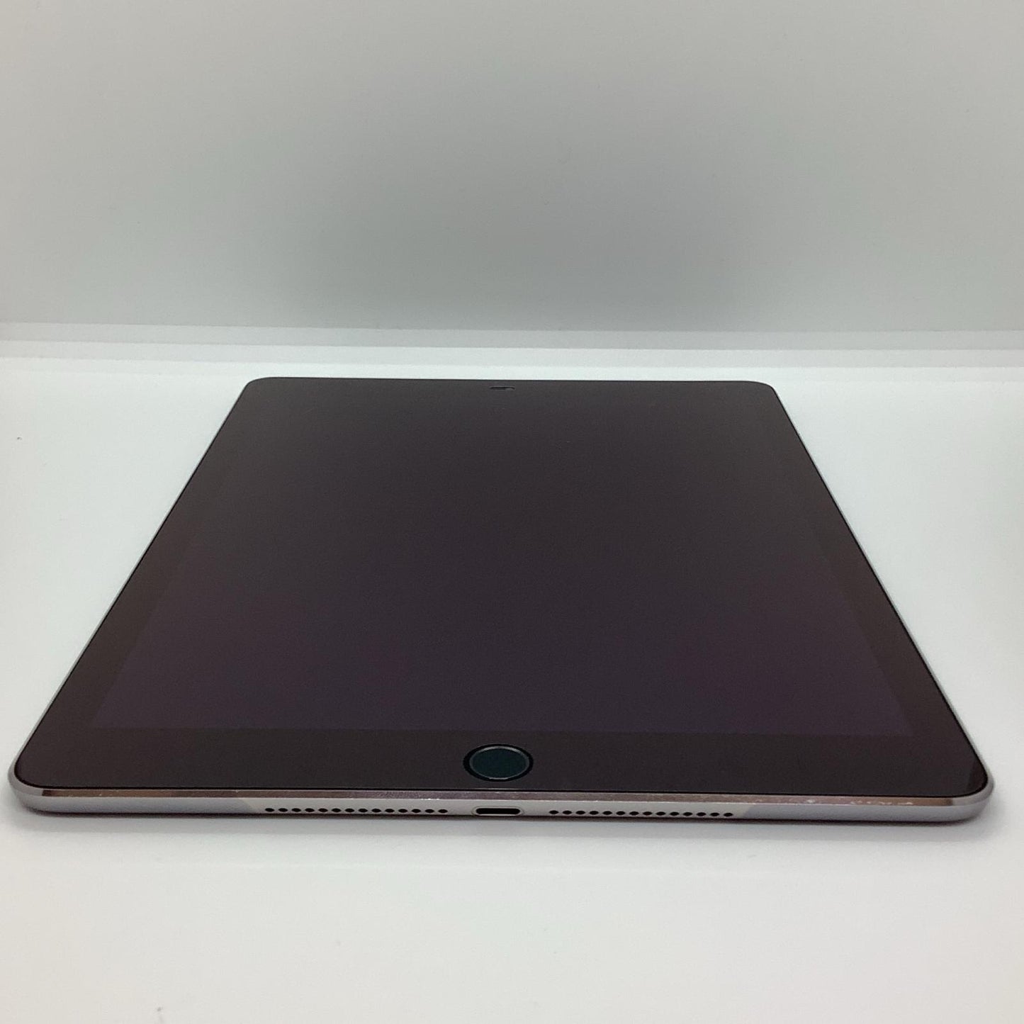 【全額返金保証】【最速発送】Apple iPad Air 9.7インチ 第2世代 16GB スペースグレイ WiFi+Cellular Softbank 白ロム 動作確認済