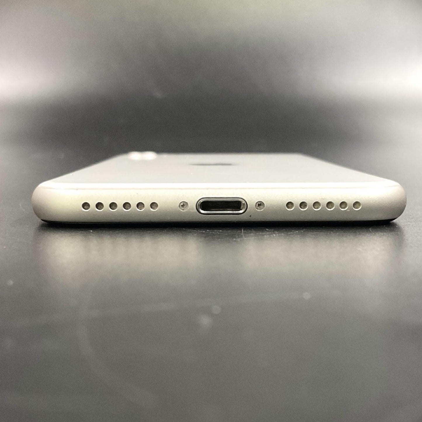 【全額返金保証】【最速発送】Apple iPhone iPhone SE(第3世代) 128GB スターライト Softbank SIMフリー 動作確認済 78%