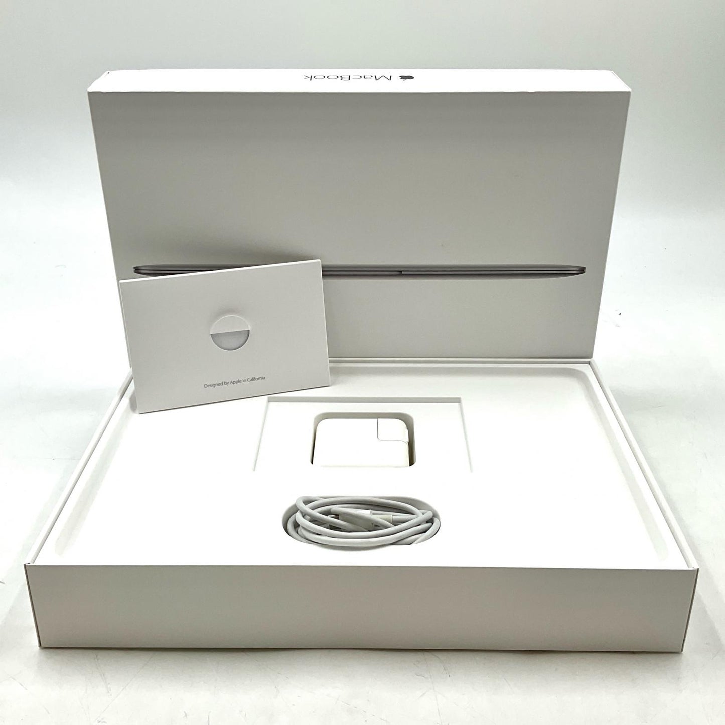 【全額返金保証】【最速発送】Apple MacBook 12インチ 2016 1.1 GHz Intel Core m3 8GB SSD 256GB スペースグレイ 87.6% 動作確認済