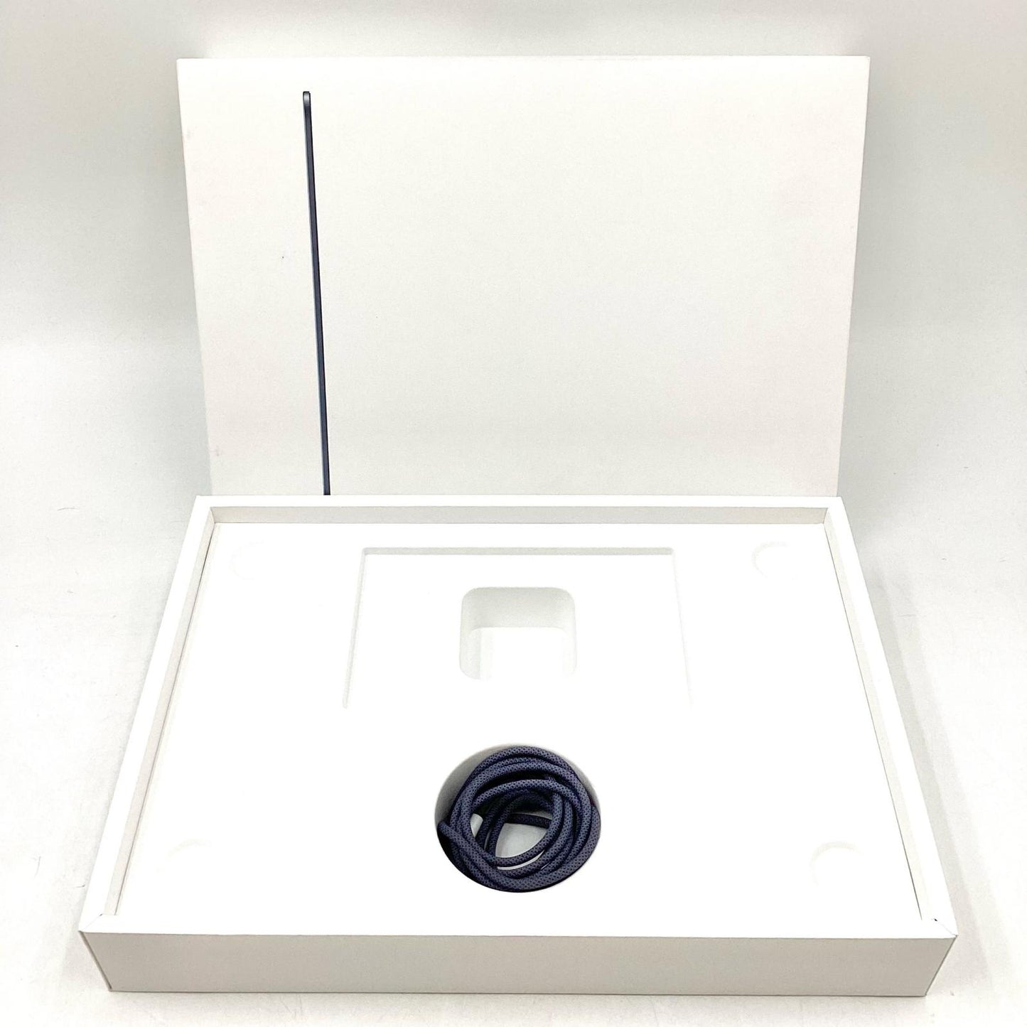 【全額返金保証】【最速発送】Apple MacBook Air 13。6インチ 2024 Apple M3 24GB SSD 1TB ミッドナイト 100% 美品 動作確認済