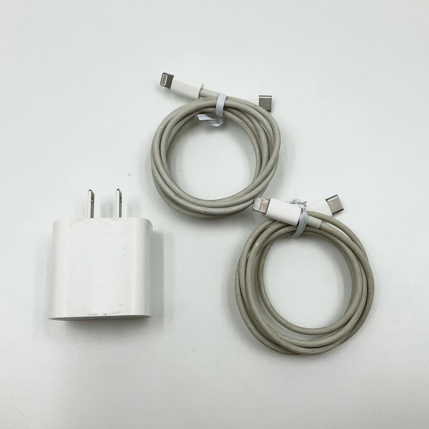 【全額返金保証】【最速発送】Apple iPad iPad 10.2インチ 第8世代 32GB スペースグレイ Wi-Fi 動作確認済