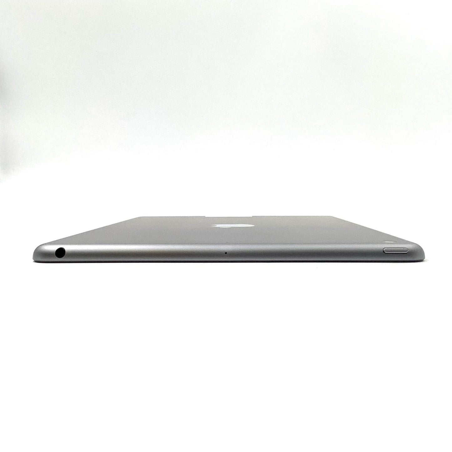 【全額返金保証】【最速発送】Apple iPad iPad 9.7インチ 第6世代 128GB スペースグレイ Wi-Fi 美品 動作確認済